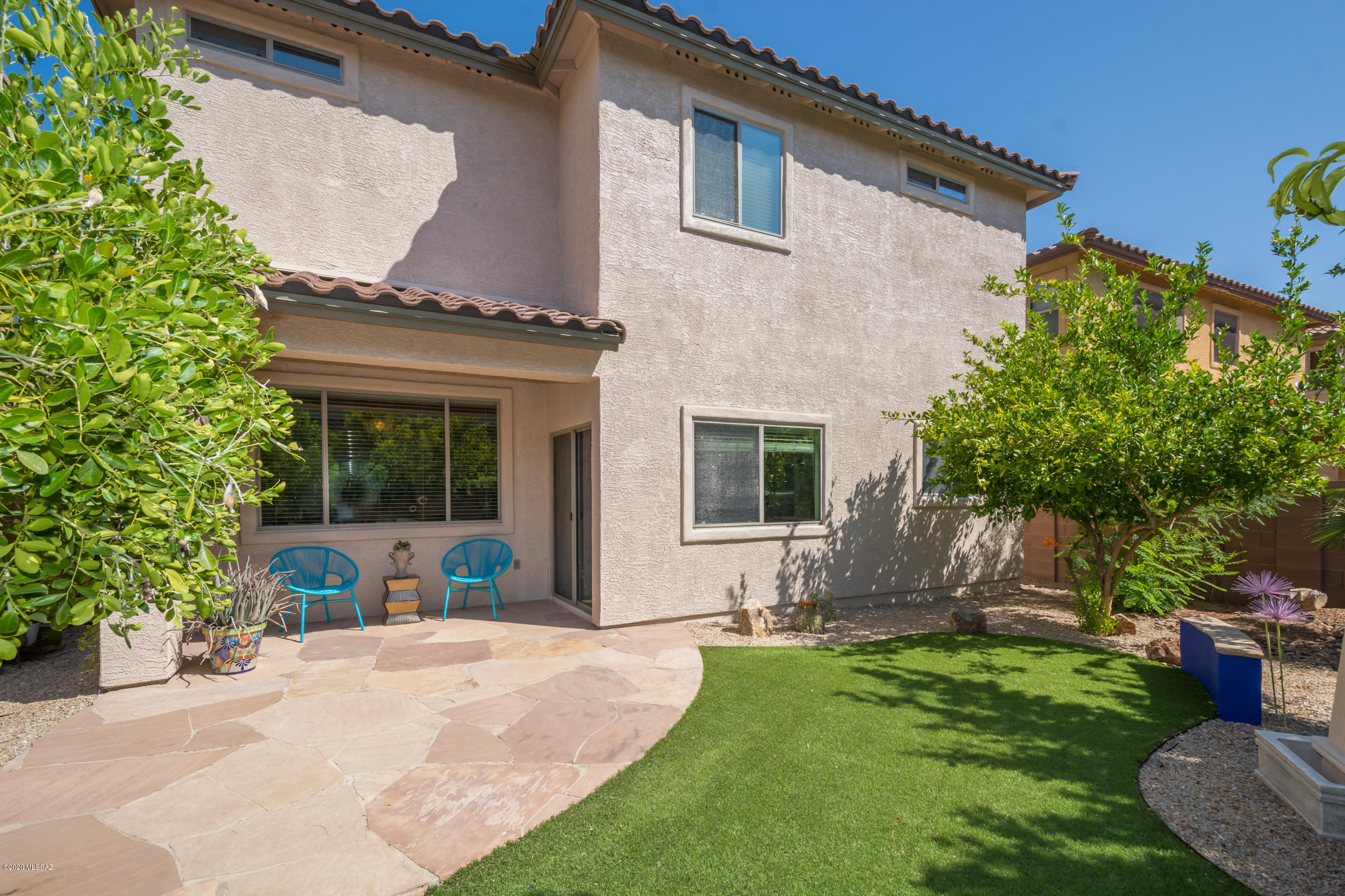 Paseo del Rio - Residential