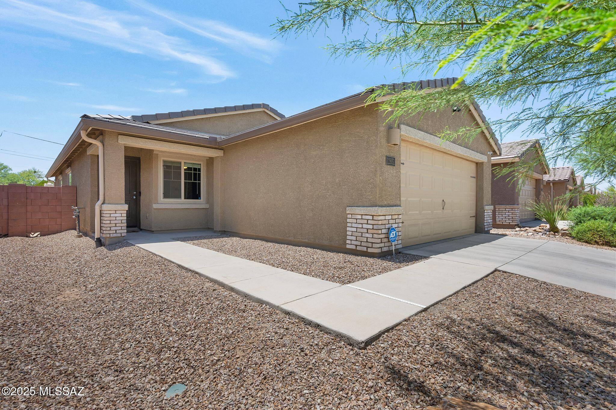 12851 N Peony Drive