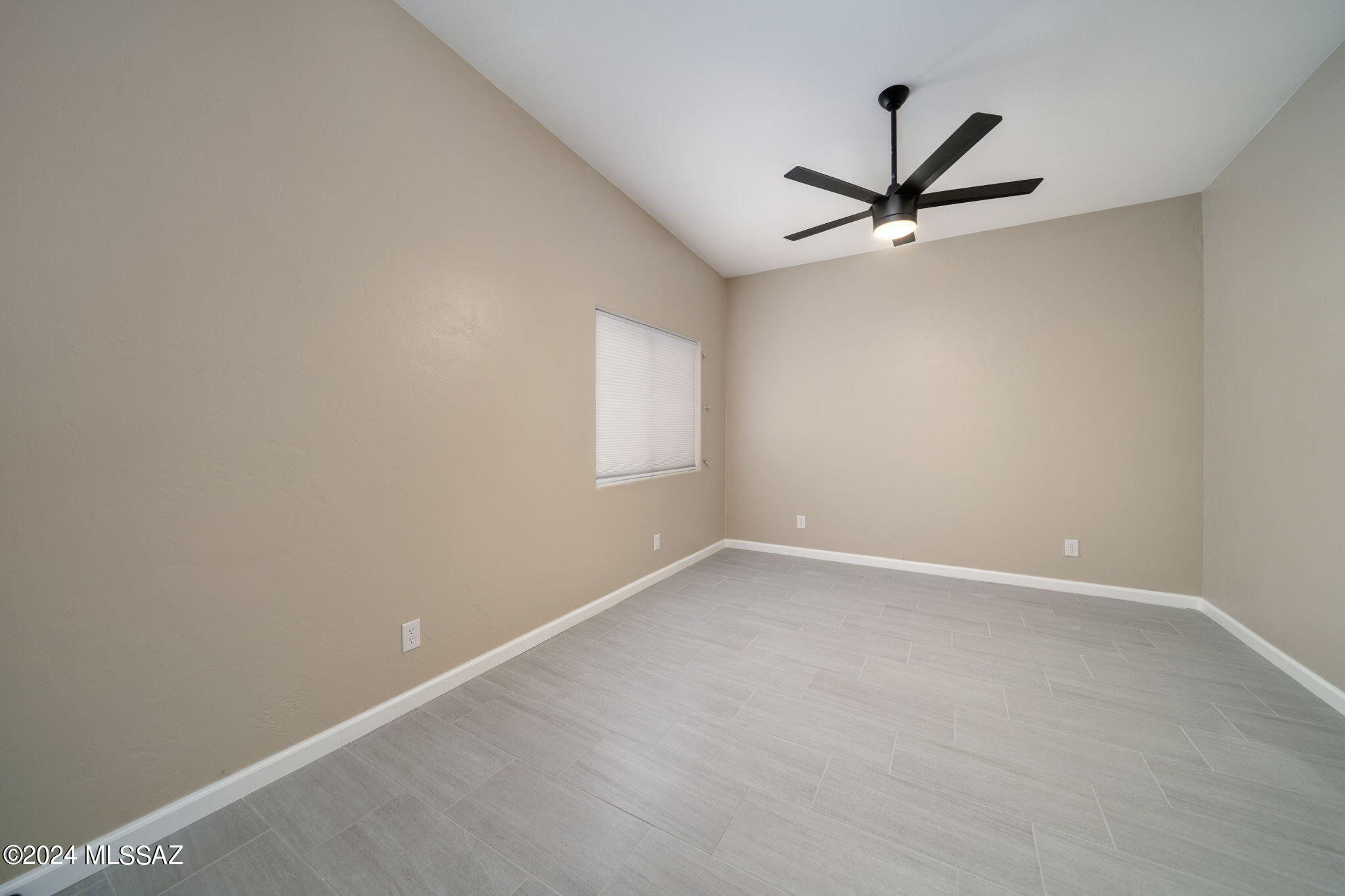 Desert Dells Addition Resub (1-5) - Residential