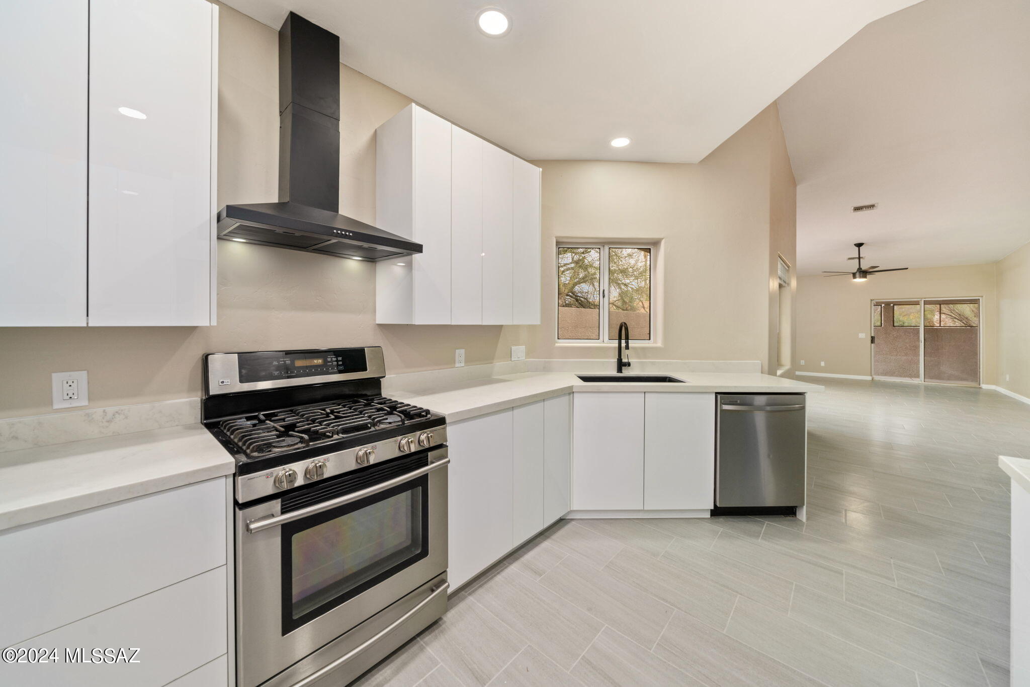 Desert Dells Addition Resub (1-5) - Residential