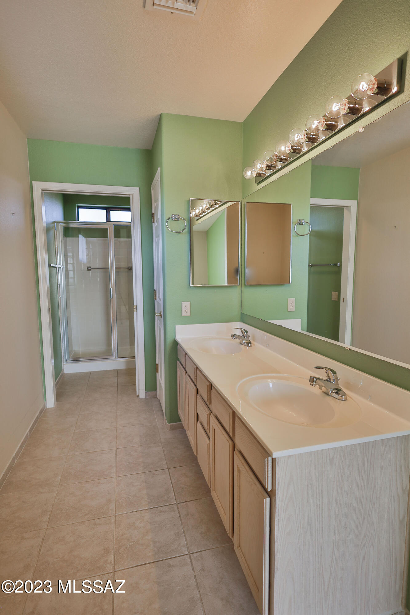 San Ignacio Vistas (101-113,224-228) - Residential