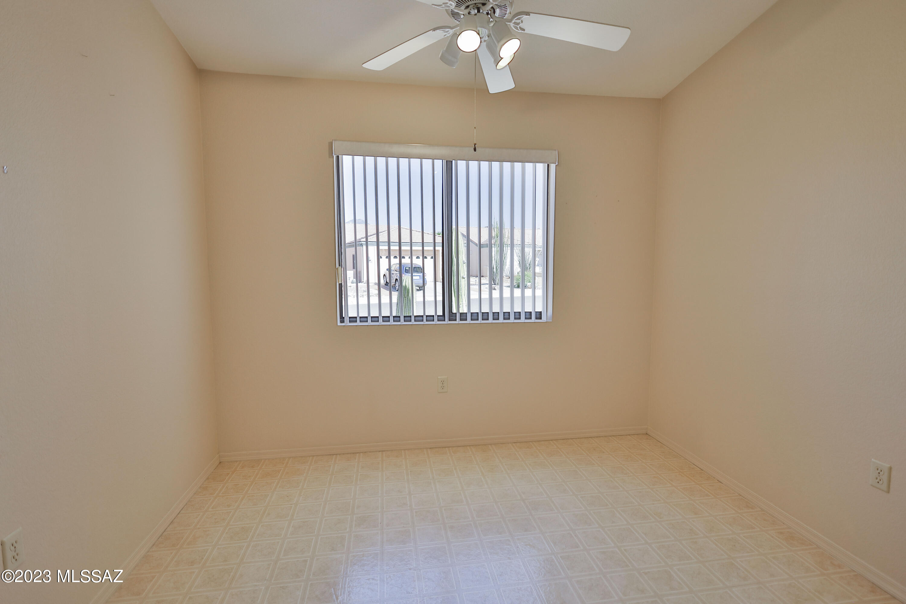 San Ignacio Vistas (101-113,224-228) - Residential