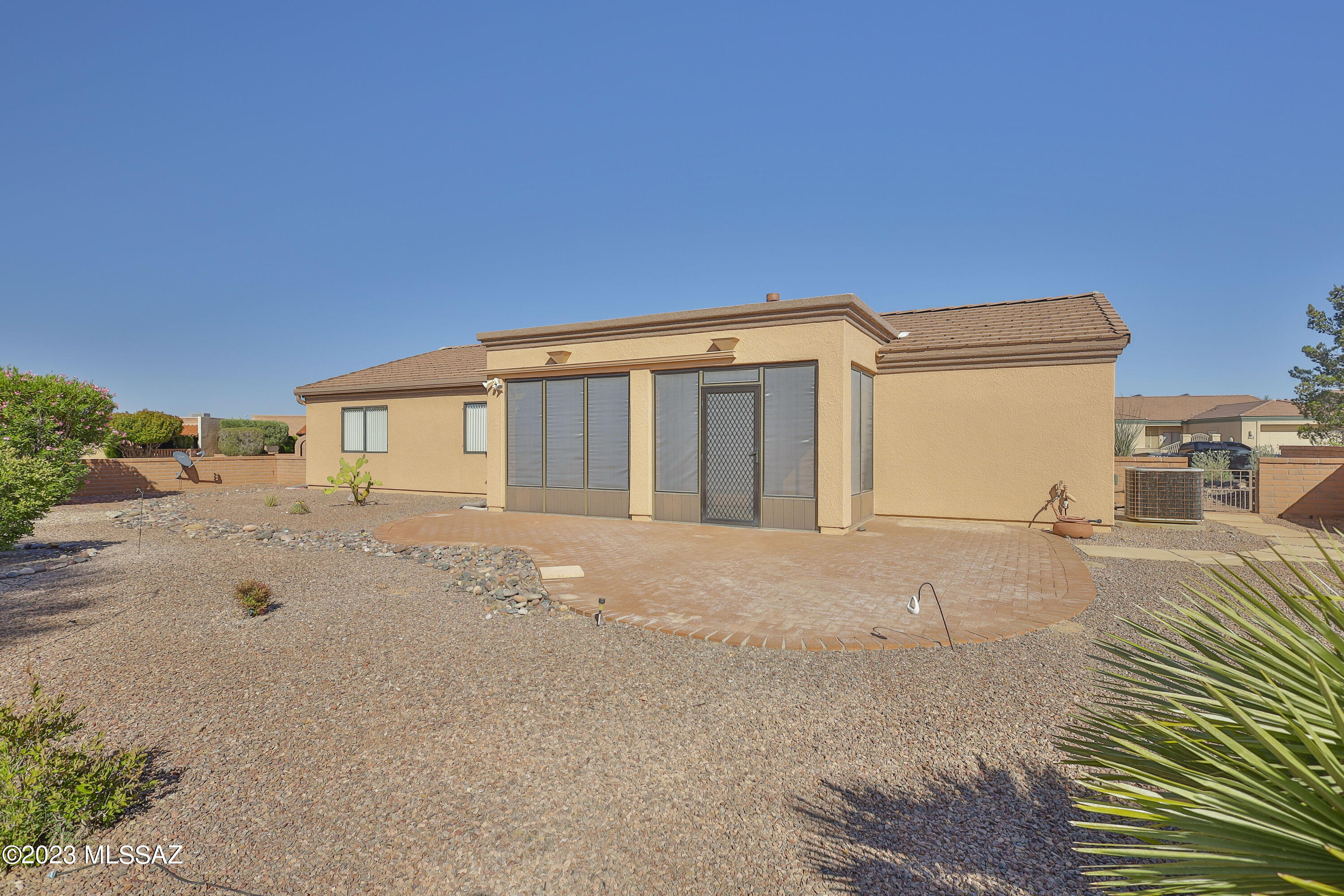 San Ignacio Vistas (101-113,224-228) - Residential