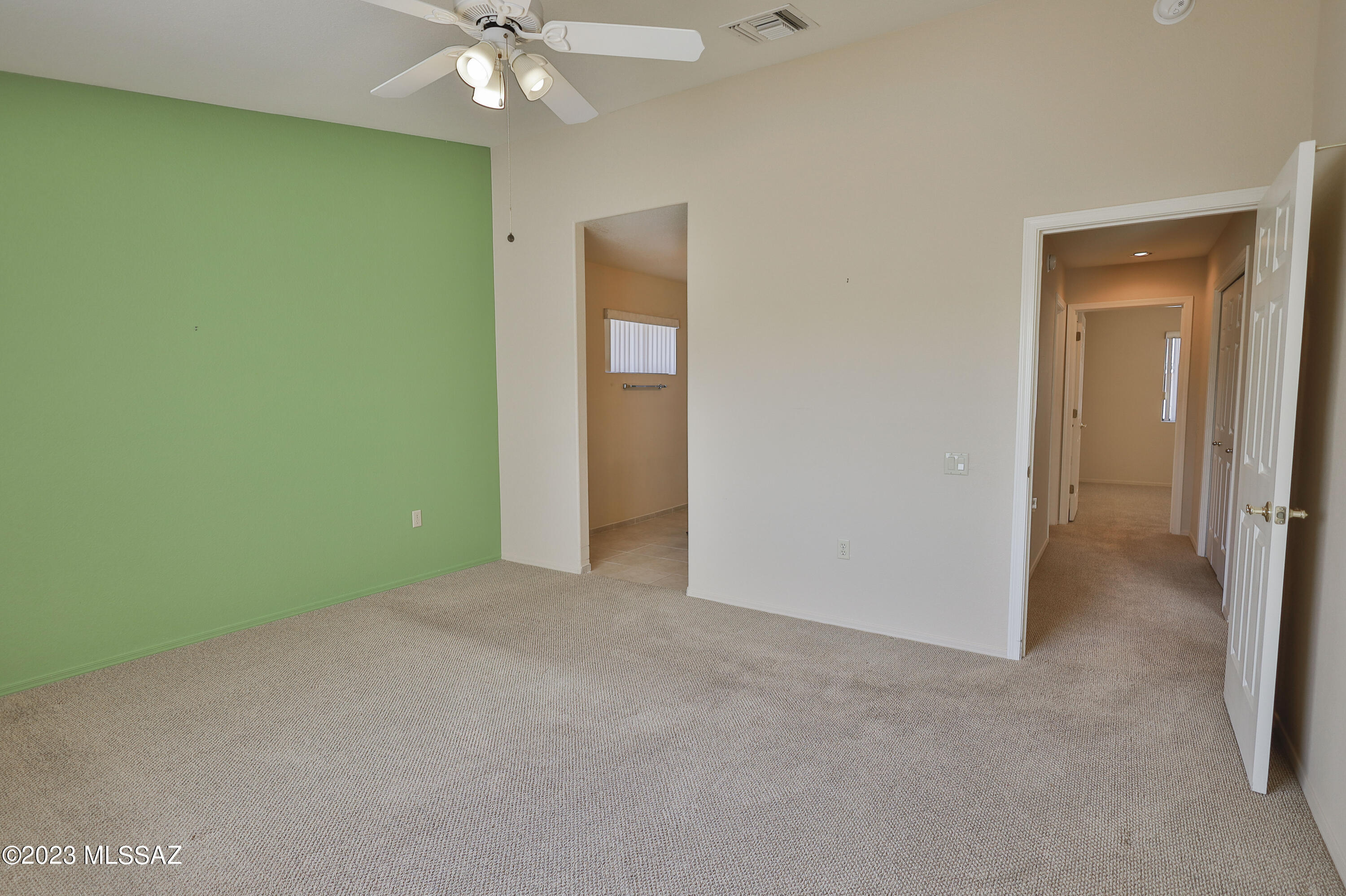 San Ignacio Vistas (101-113,224-228) - Residential