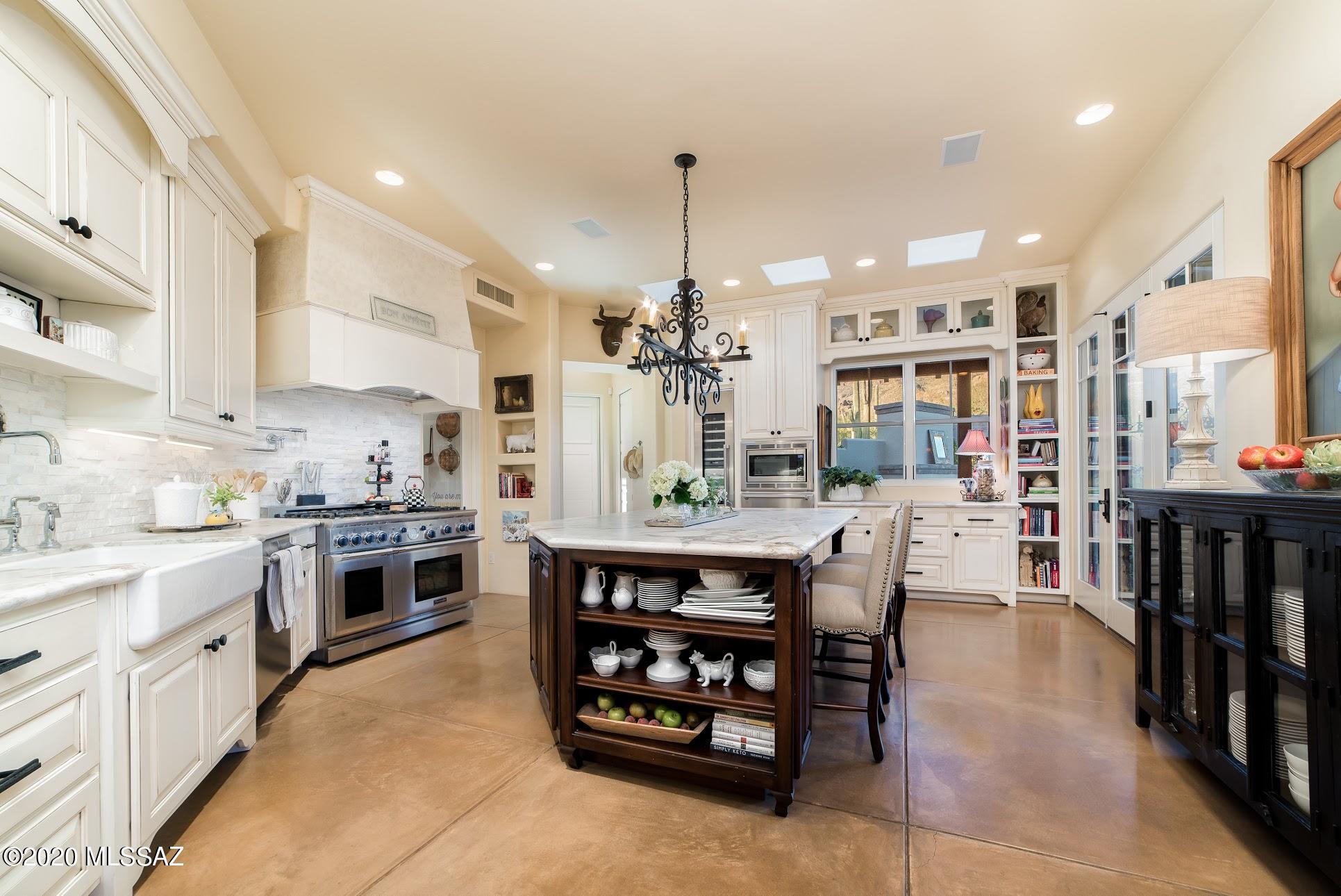 The Ridge At Ventana Canyon (45-63) - Residential