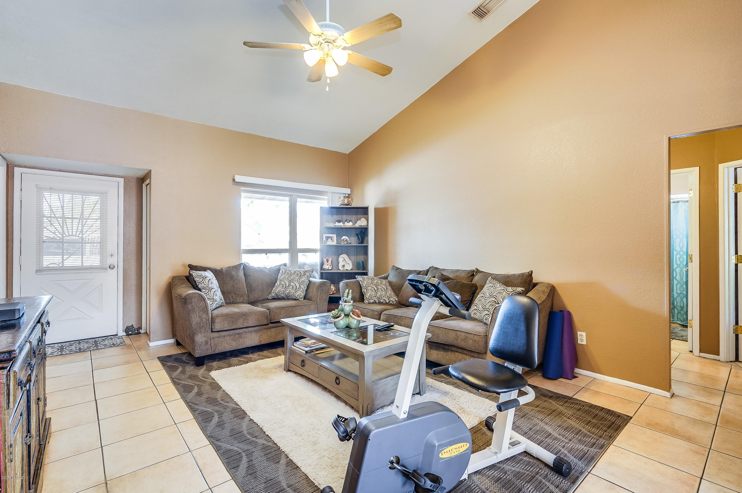 Saguaro Canyon (1-100) - Residential