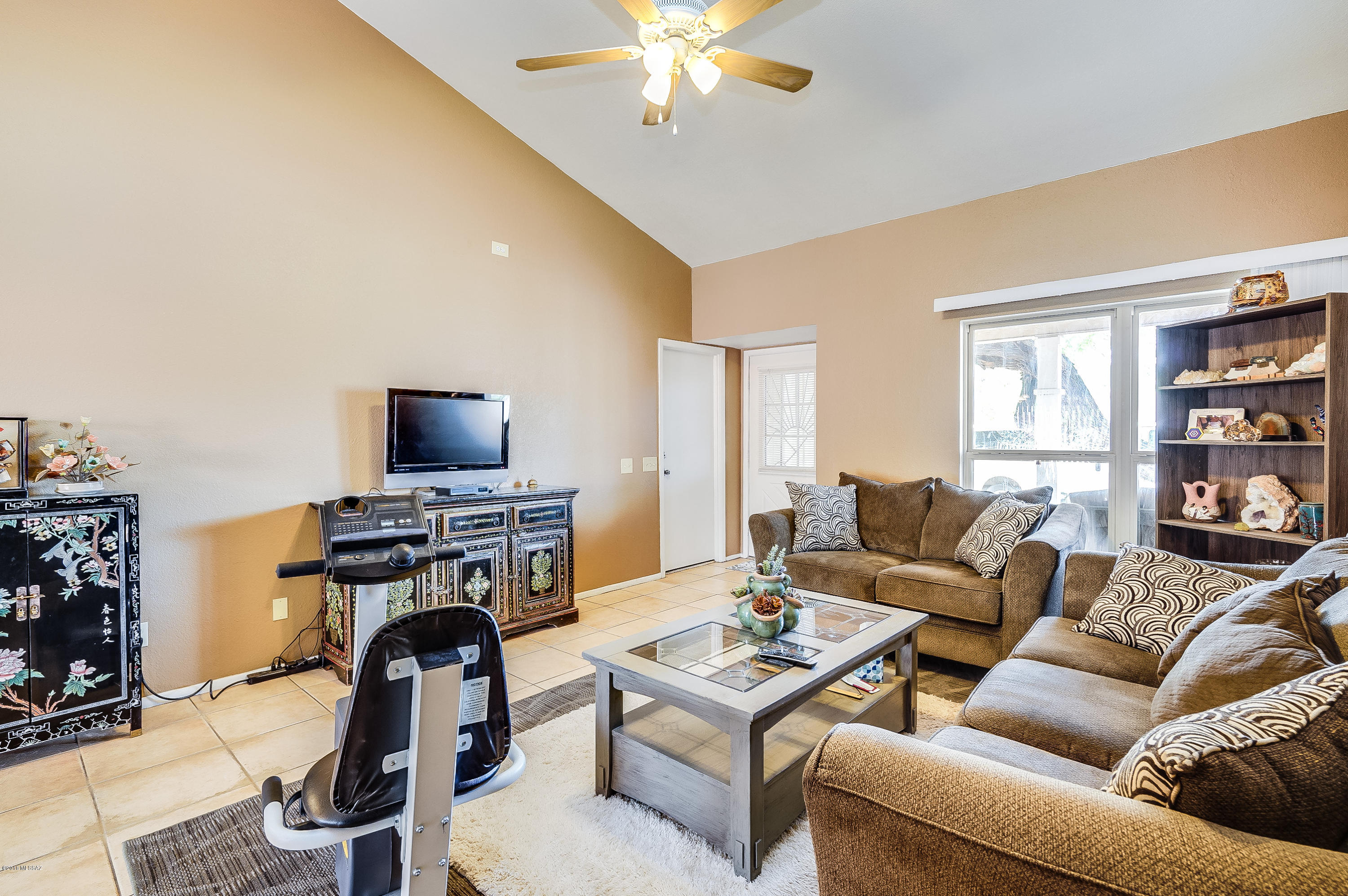 Saguaro Canyon (1-100) - Residential