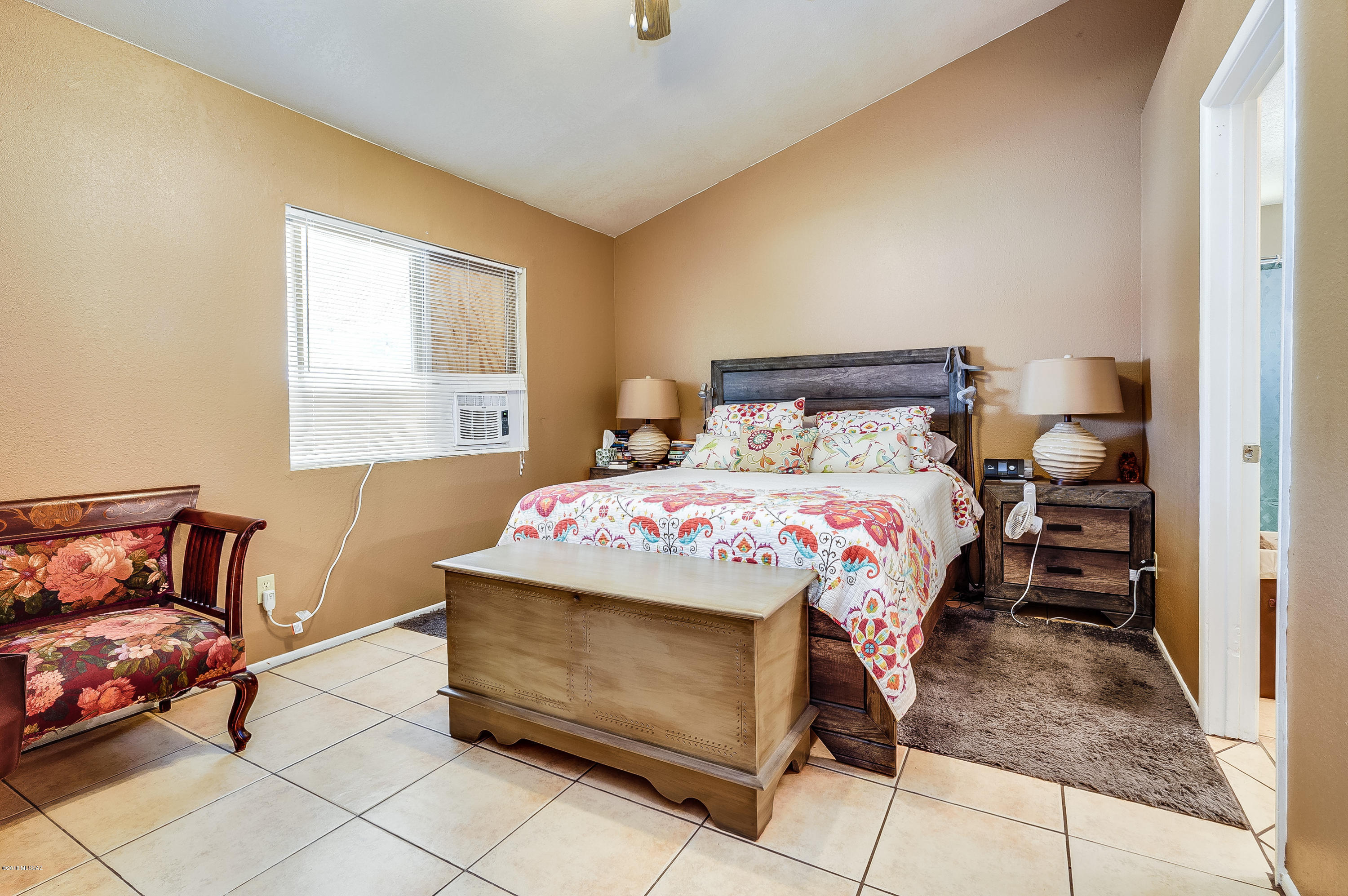 Saguaro Canyon (1-100) - Residential