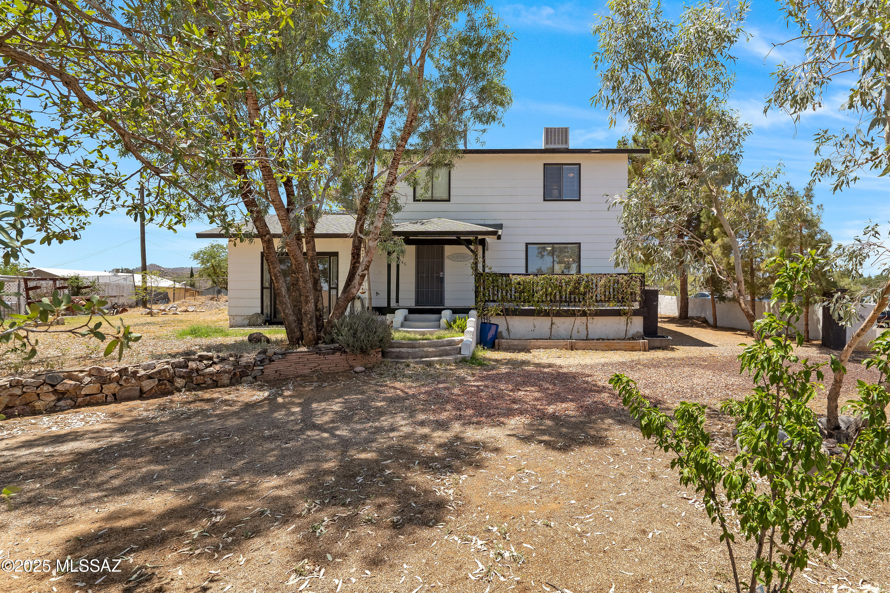 745 N Las Flores Drive