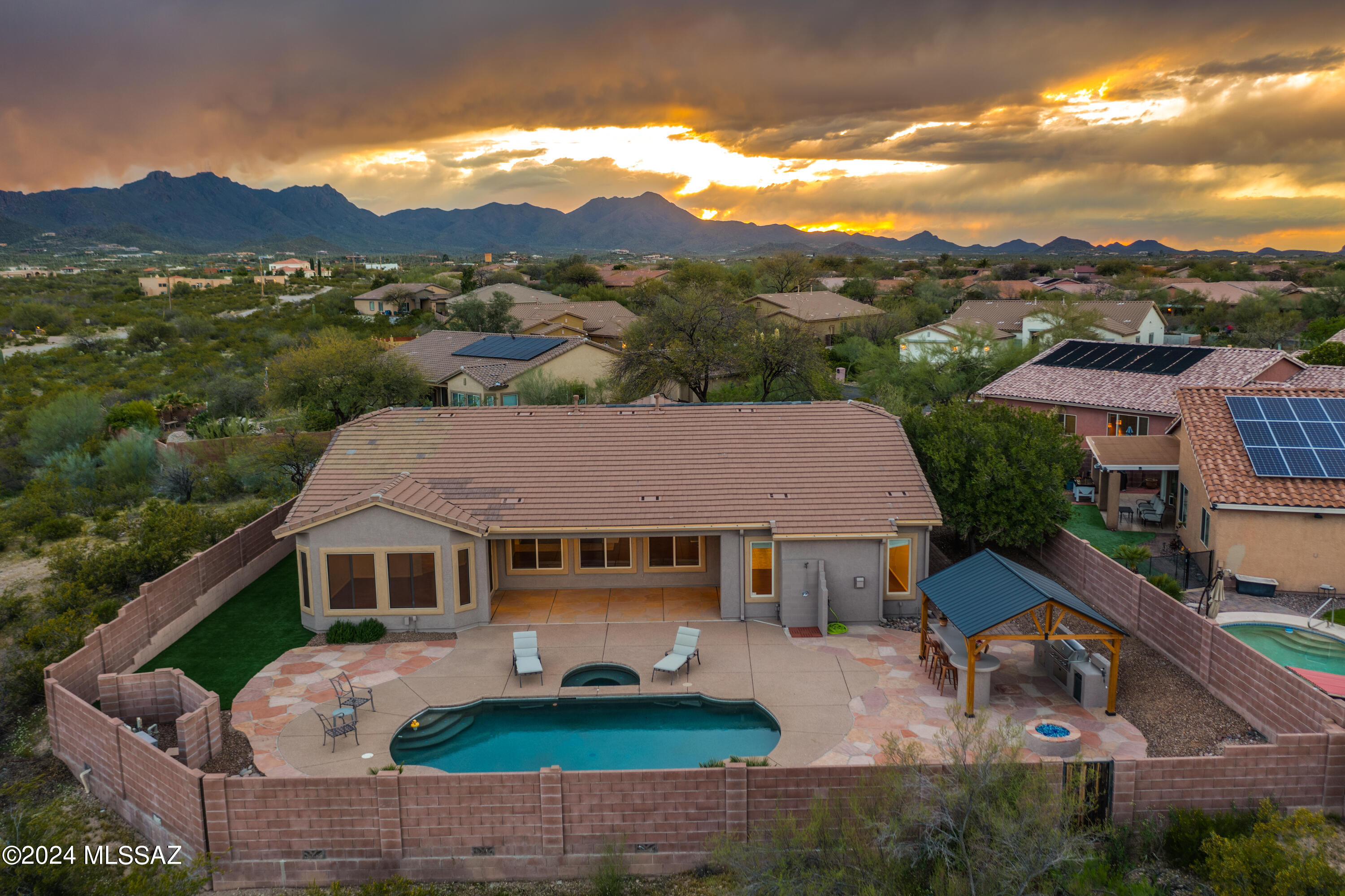Agua Dulce (1-60) - Residential