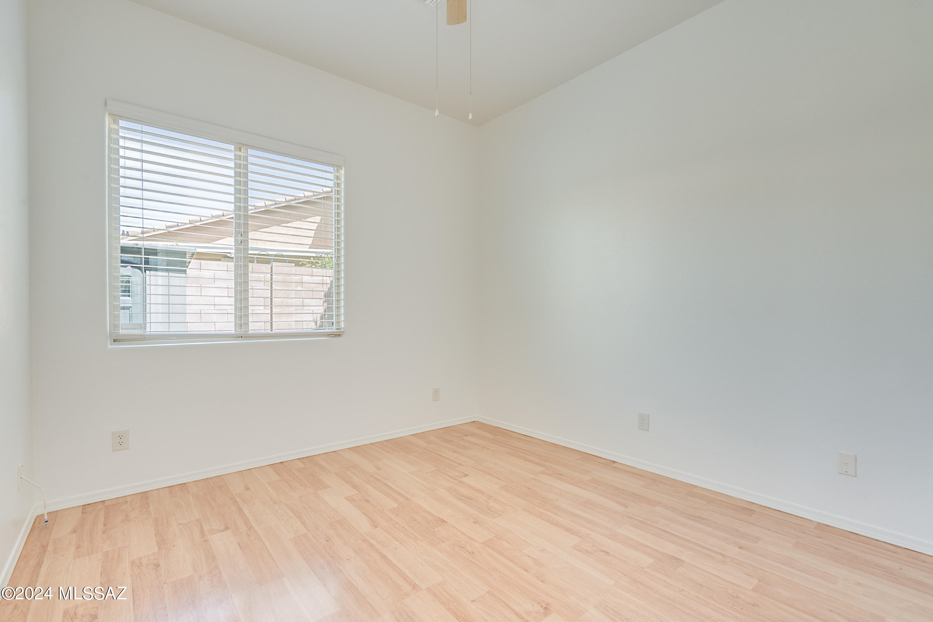 Agua Dulce (1-60) - Residential