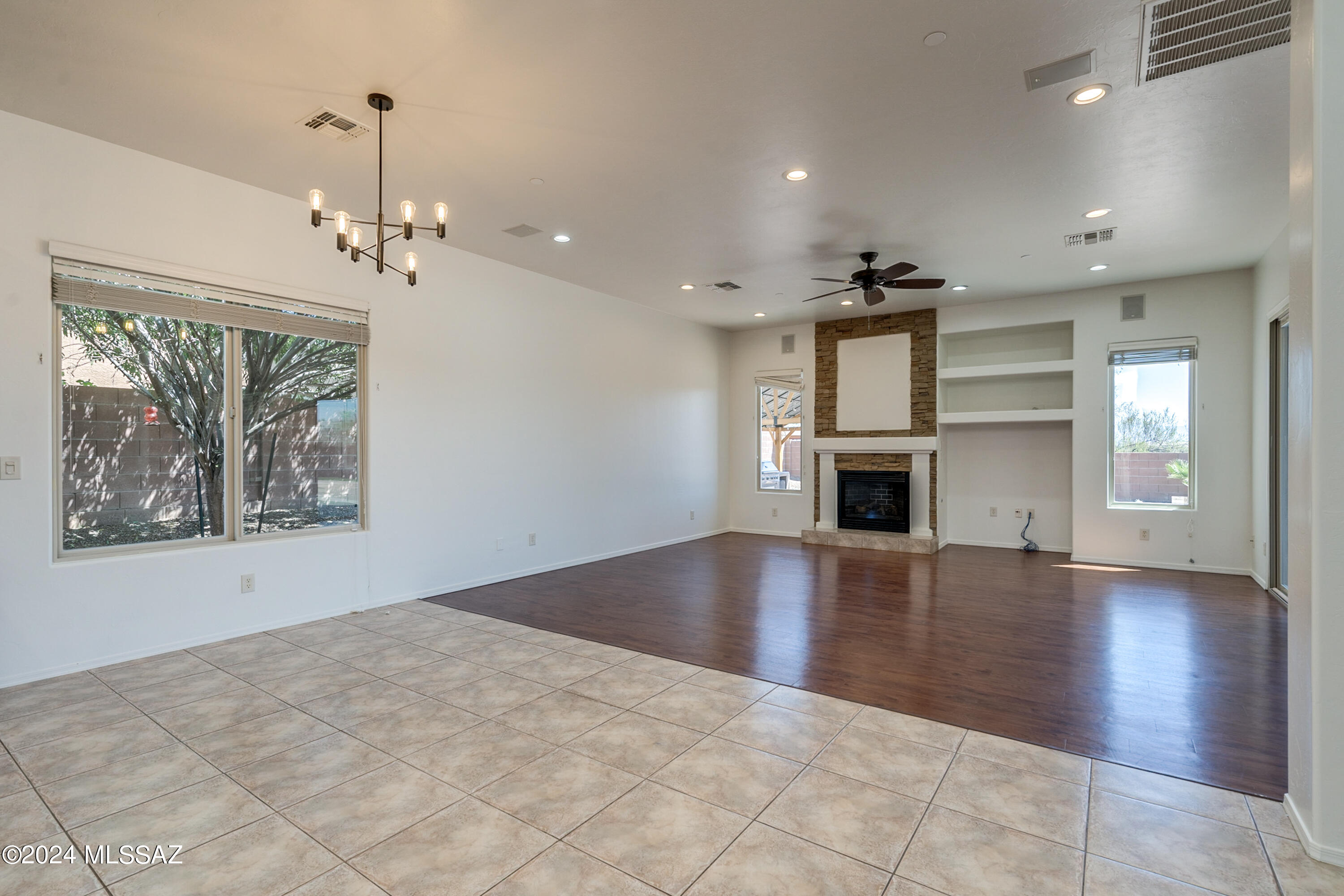 Agua Dulce (1-60) - Residential