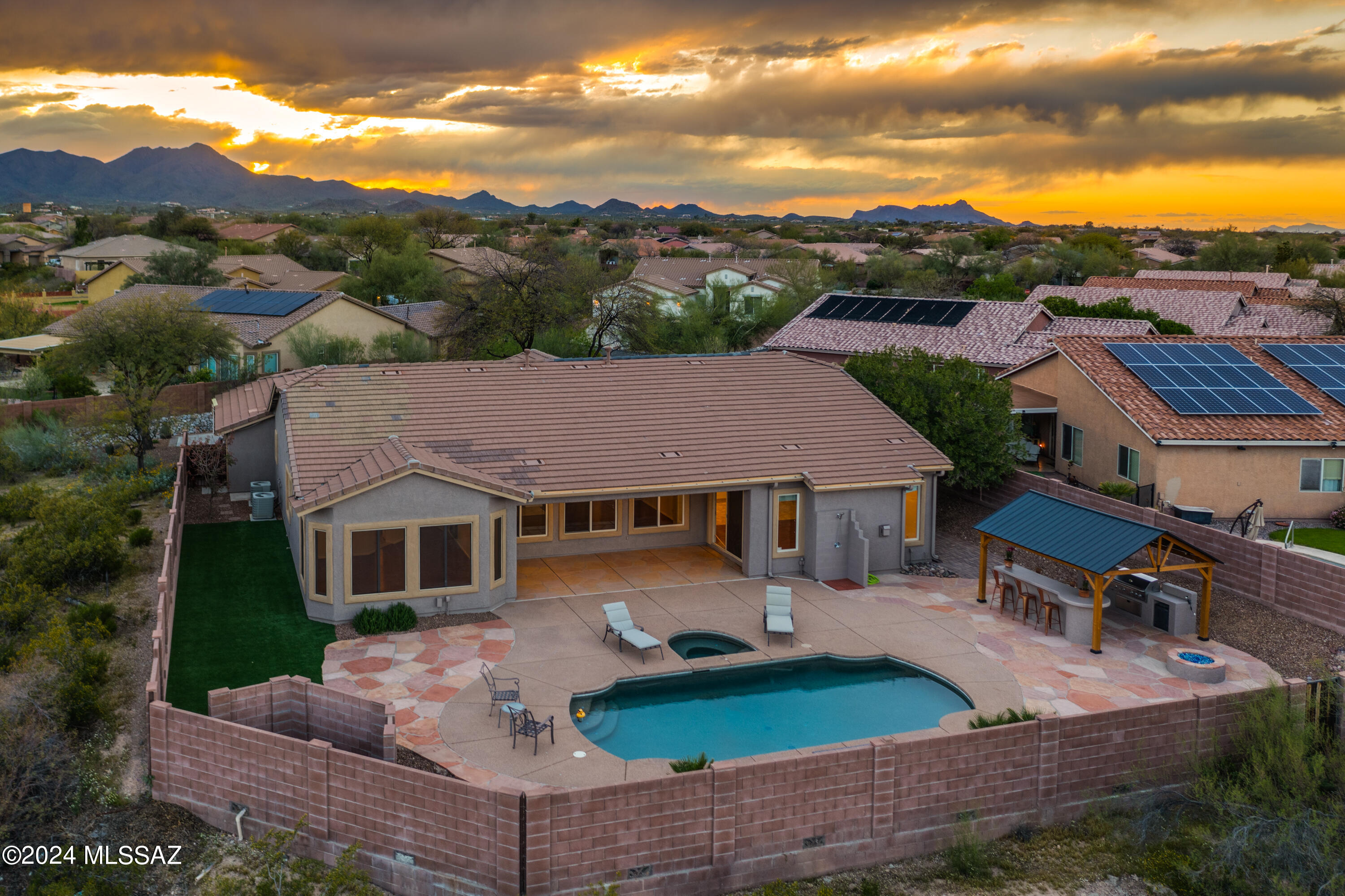 Agua Dulce (1-60) - Residential