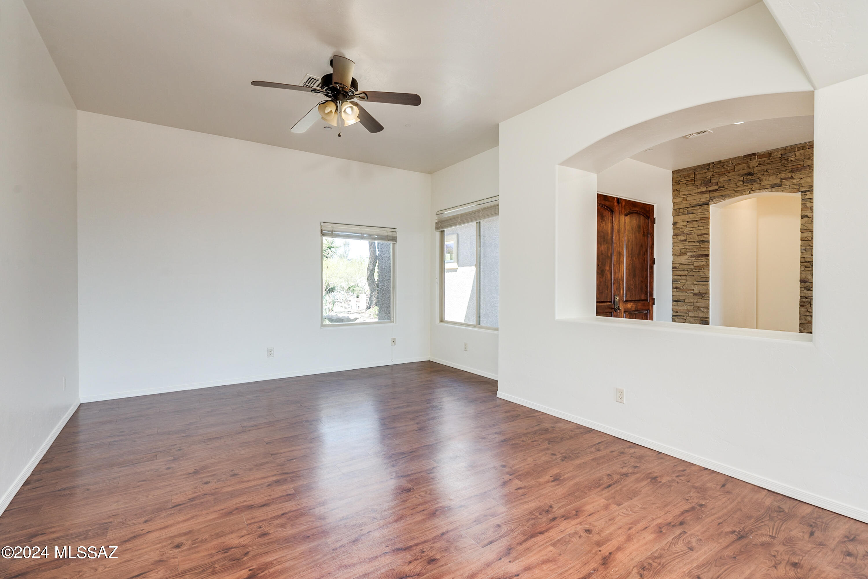 Agua Dulce (1-60) - Residential