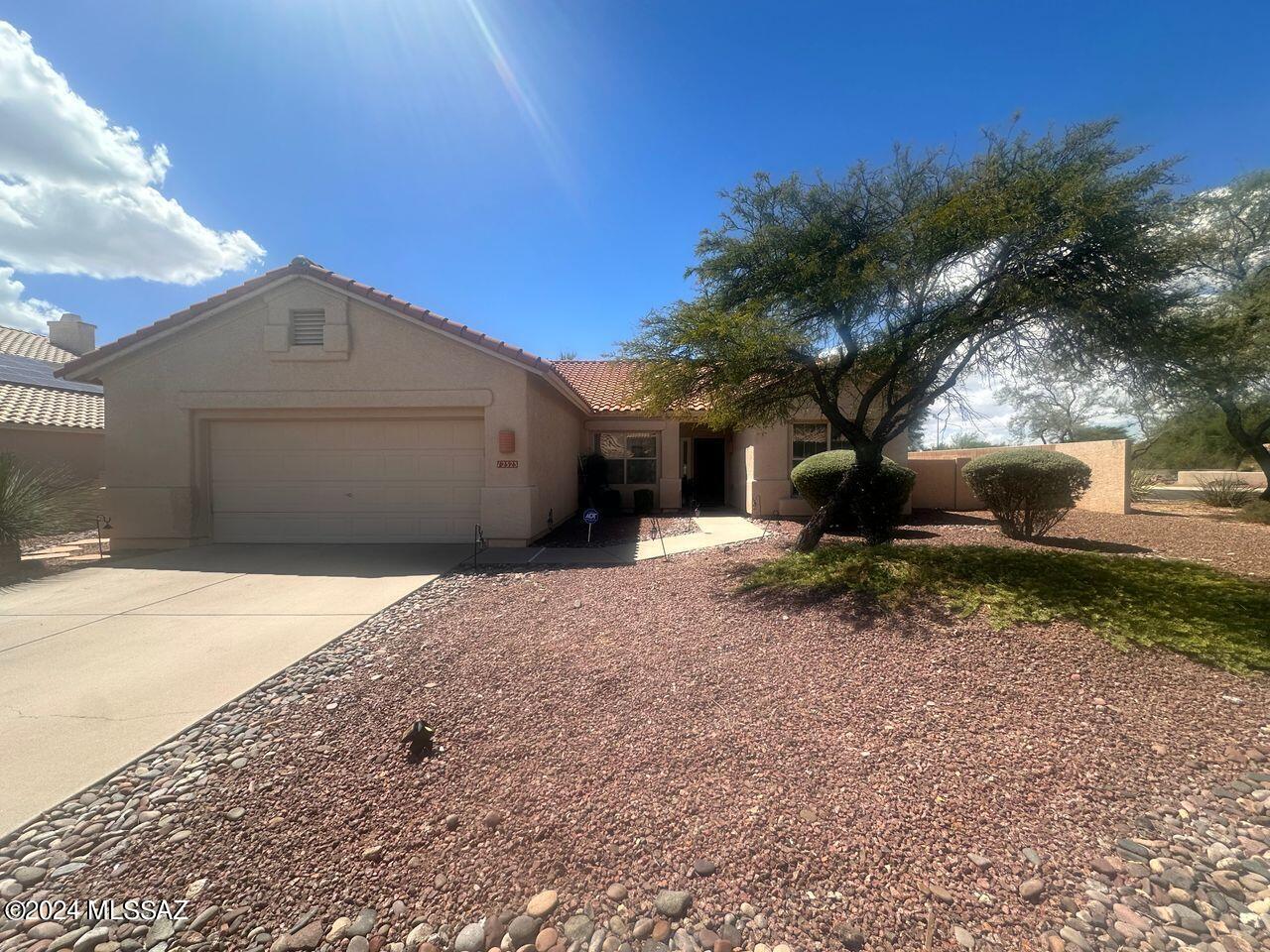12323 N Echo Valley Drive