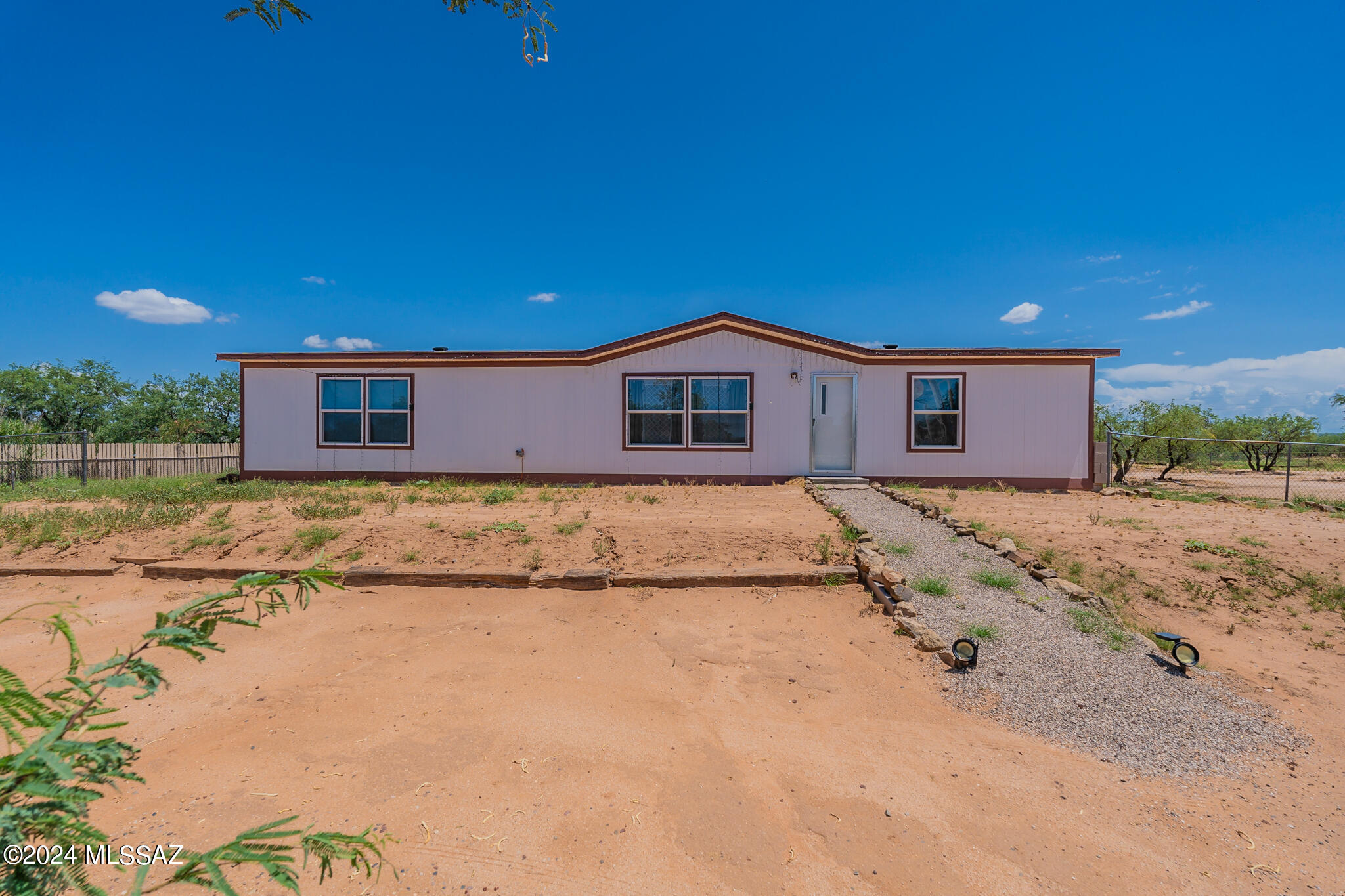 View Tucson, AZ 85735 mobile home