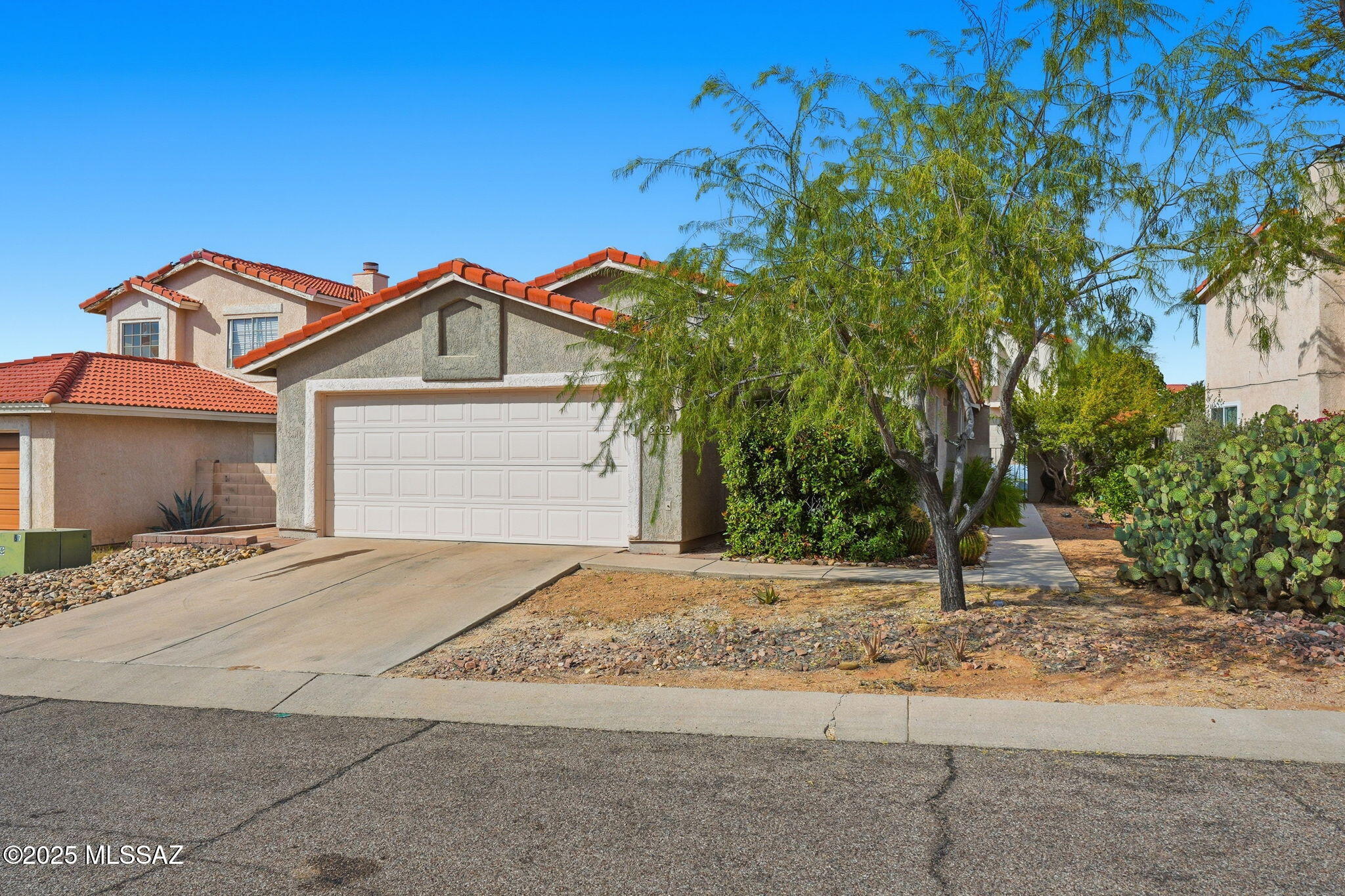 5182 W Wood Owl Drive