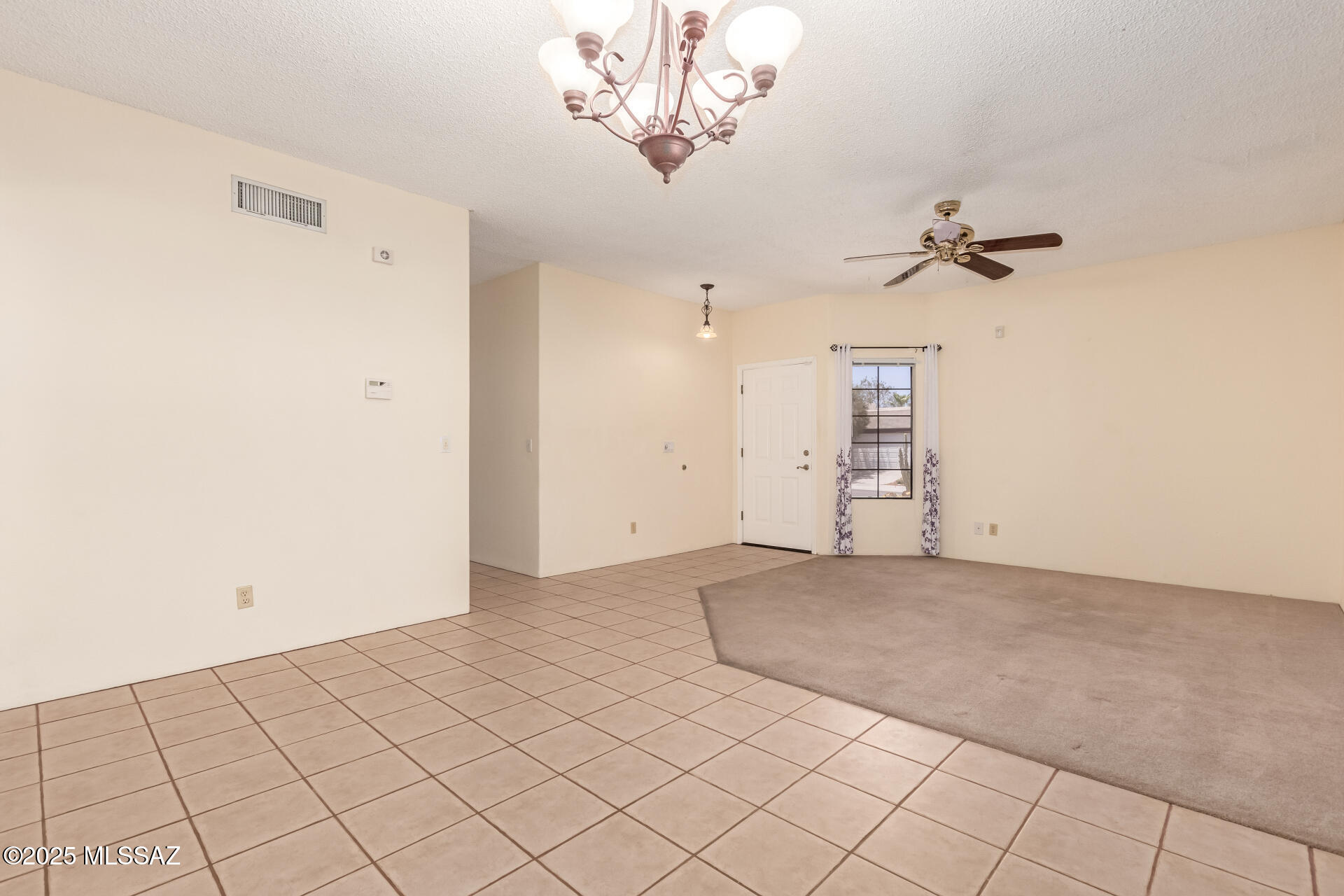 2621 W Camino Llano