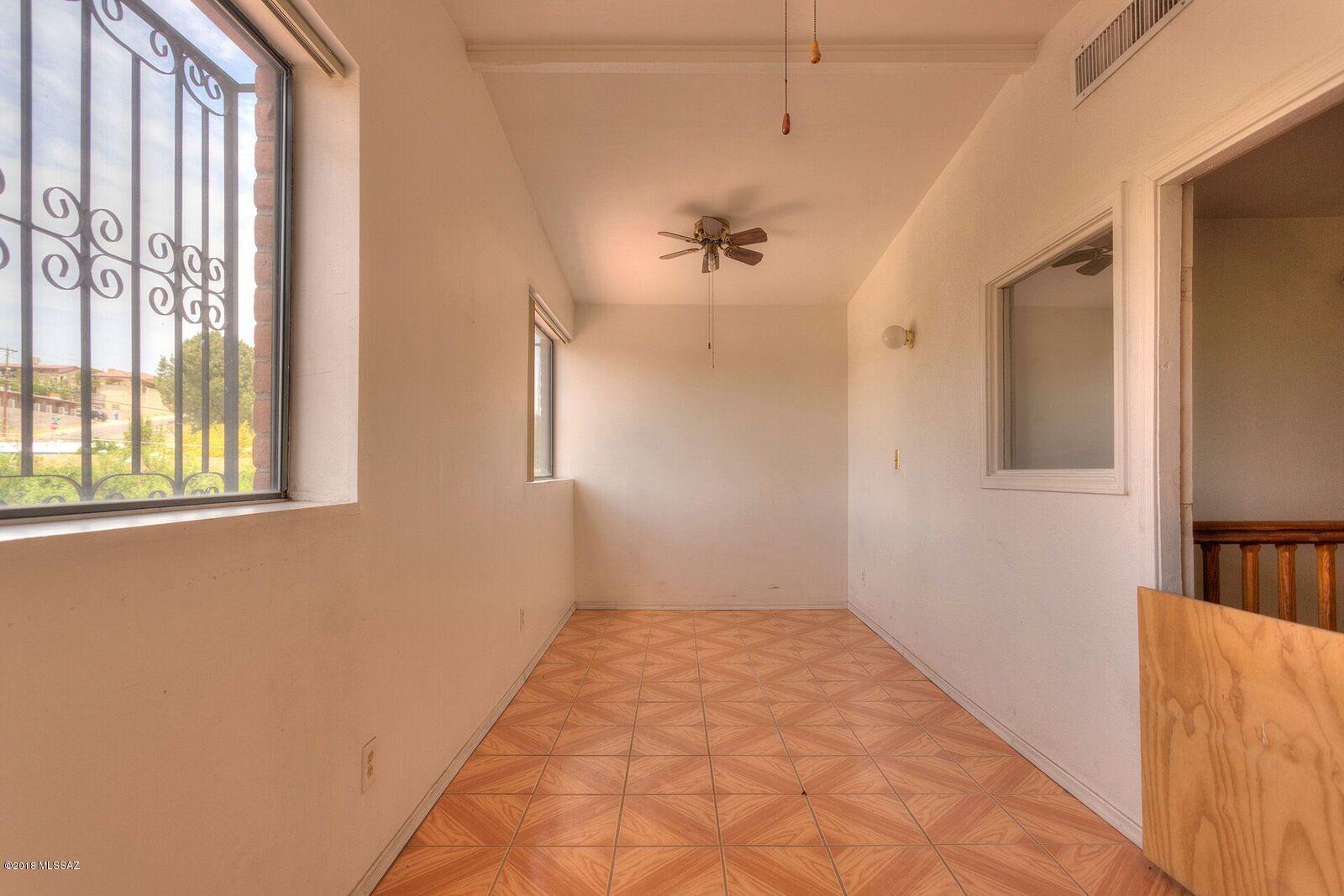 Colonia Del Sol (1-20) - Residential