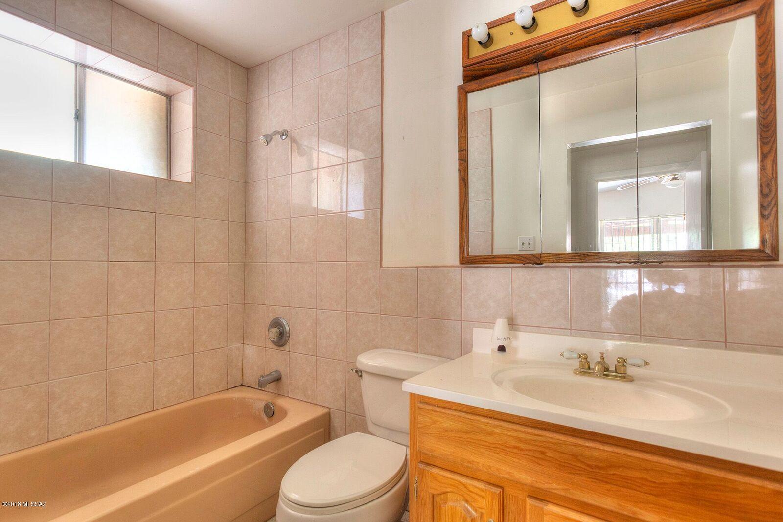 Colonia Del Sol (1-20) - Residential