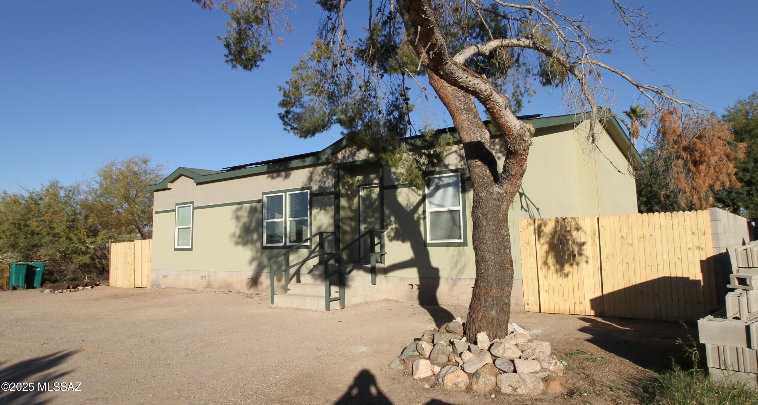 6170 N Orange Tree Lane