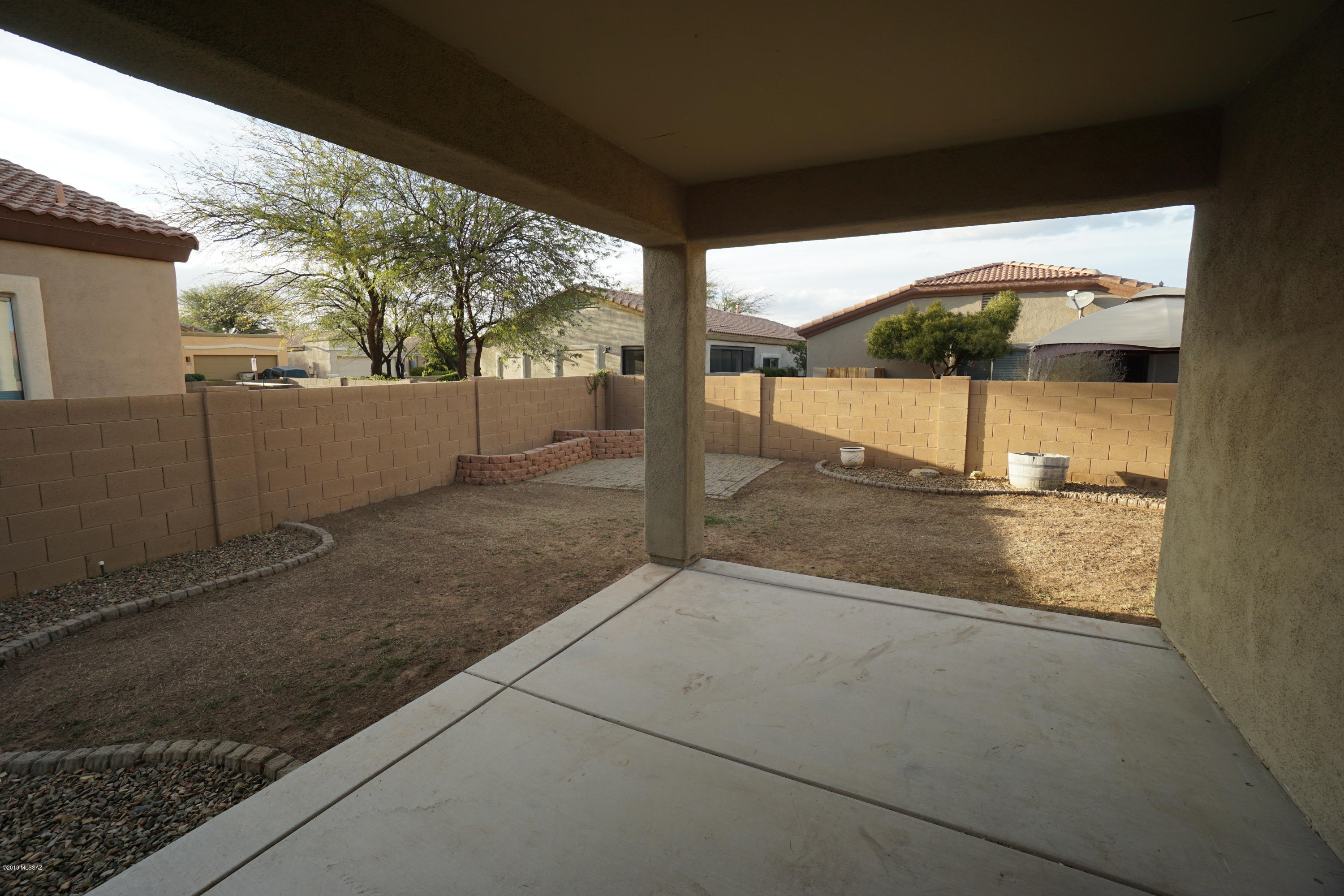 Presidio Del Flores II (1-108) - Residential