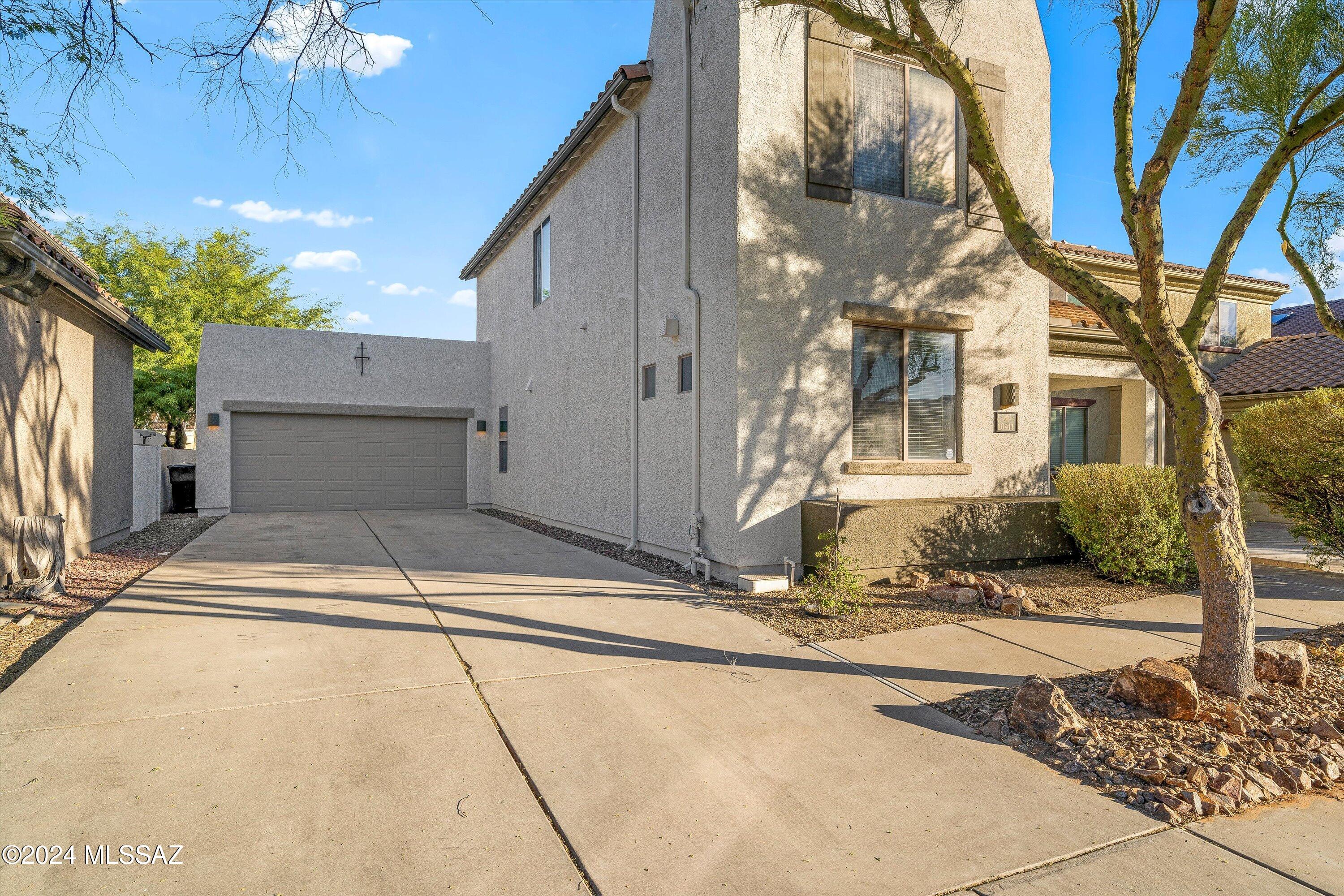 10411 E Valley Quail Drive