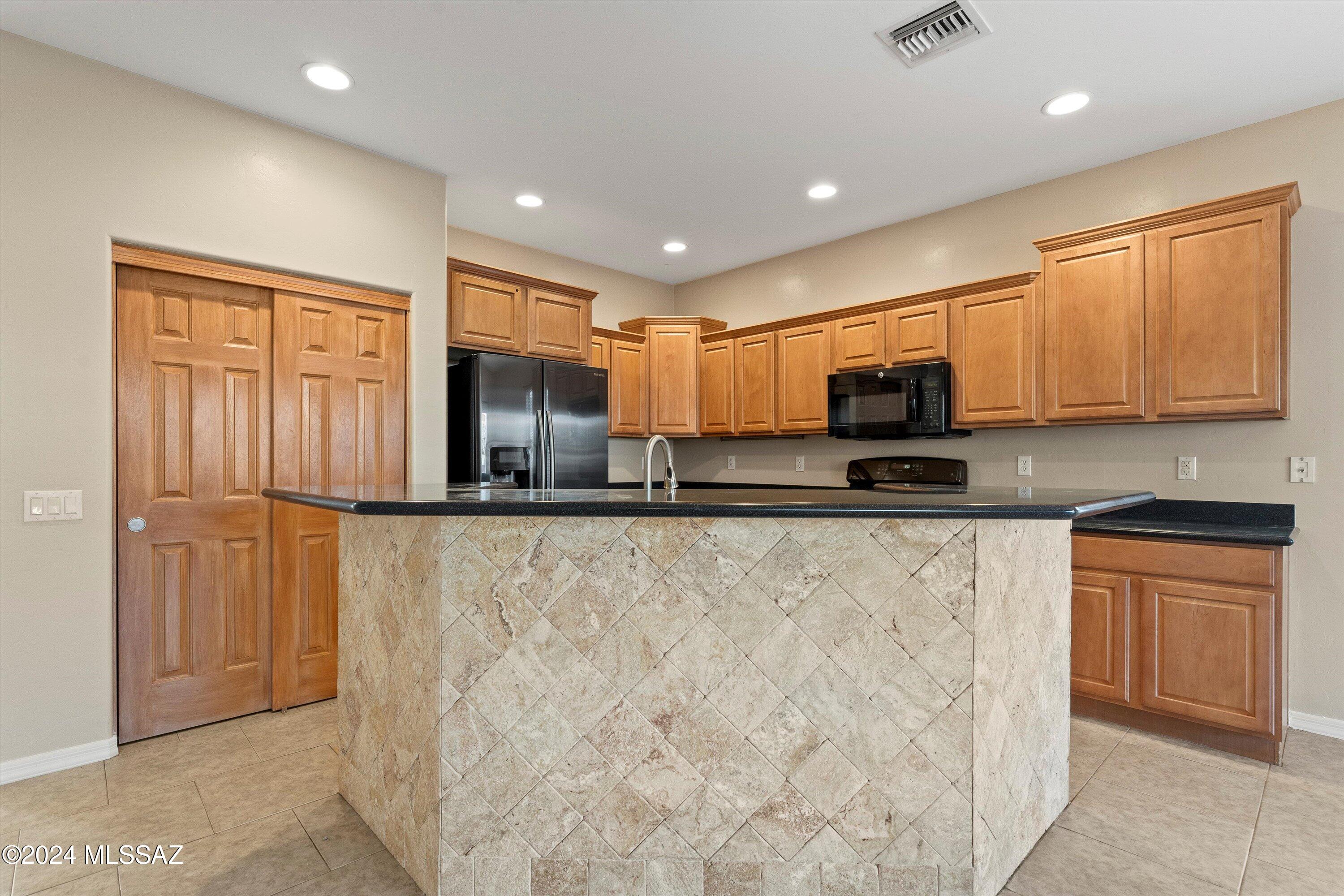 10411 E Valley Quail Drive