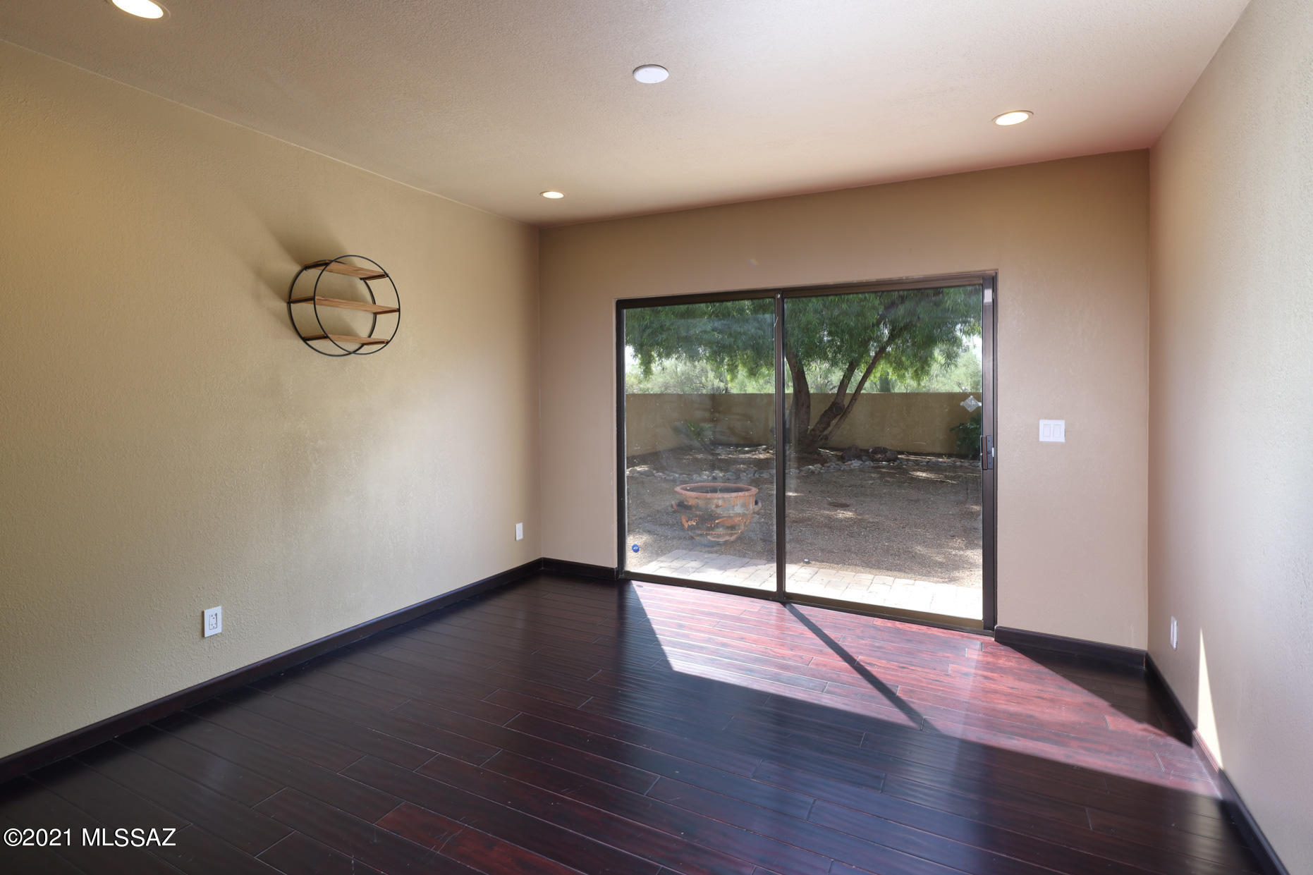 Shadow Hills (484-595) - Residential