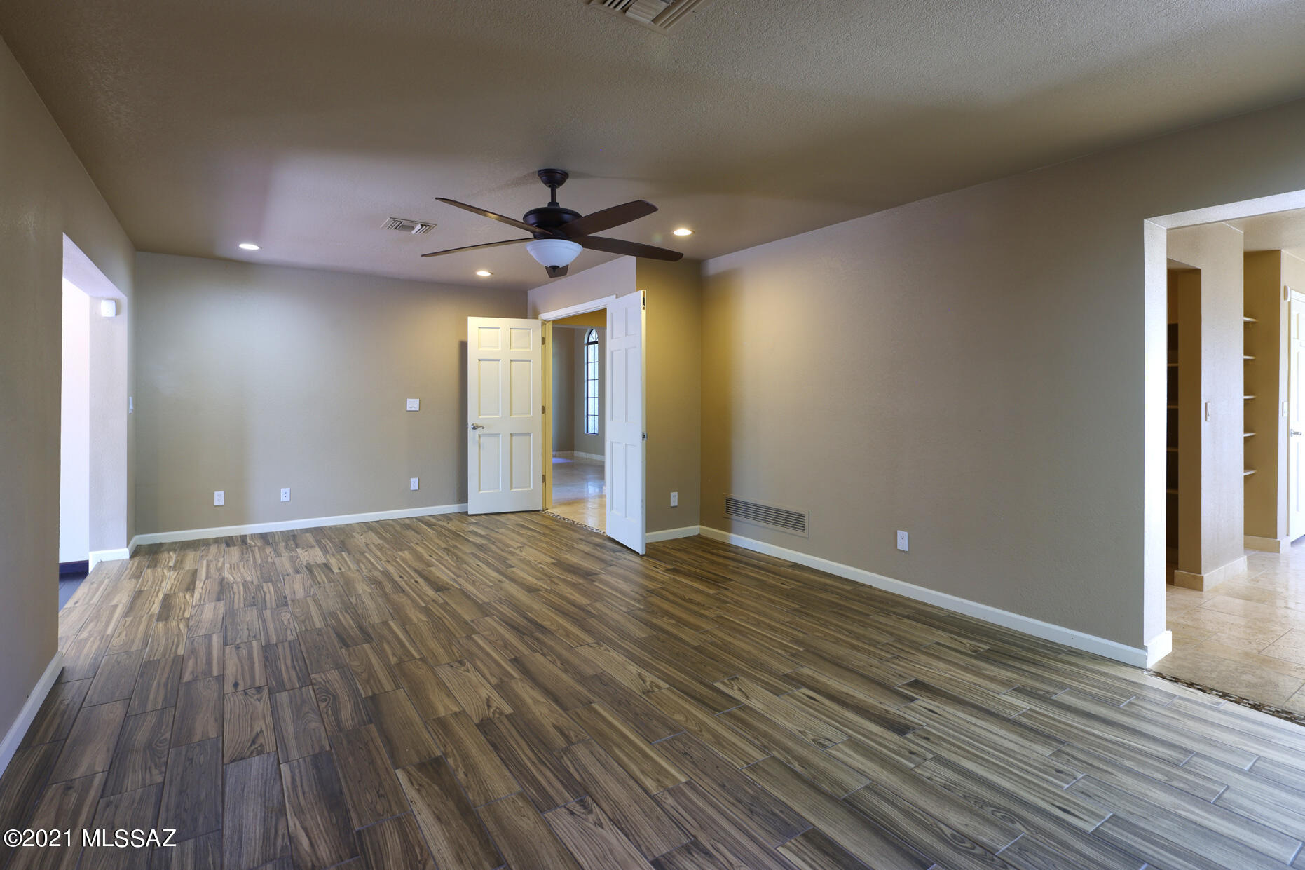 Shadow Hills (484-595) - Residential