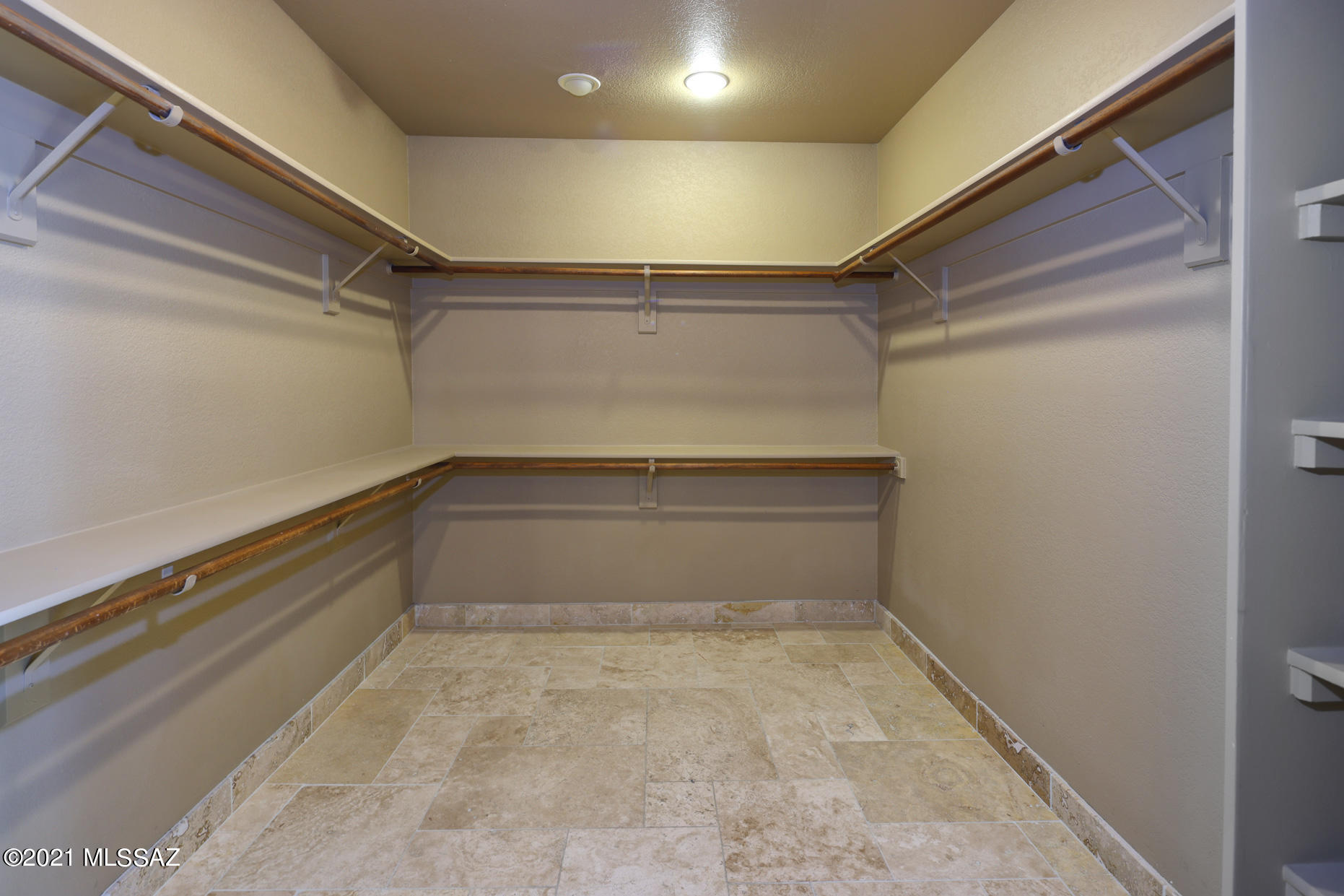 Shadow Hills (484-595) - Residential