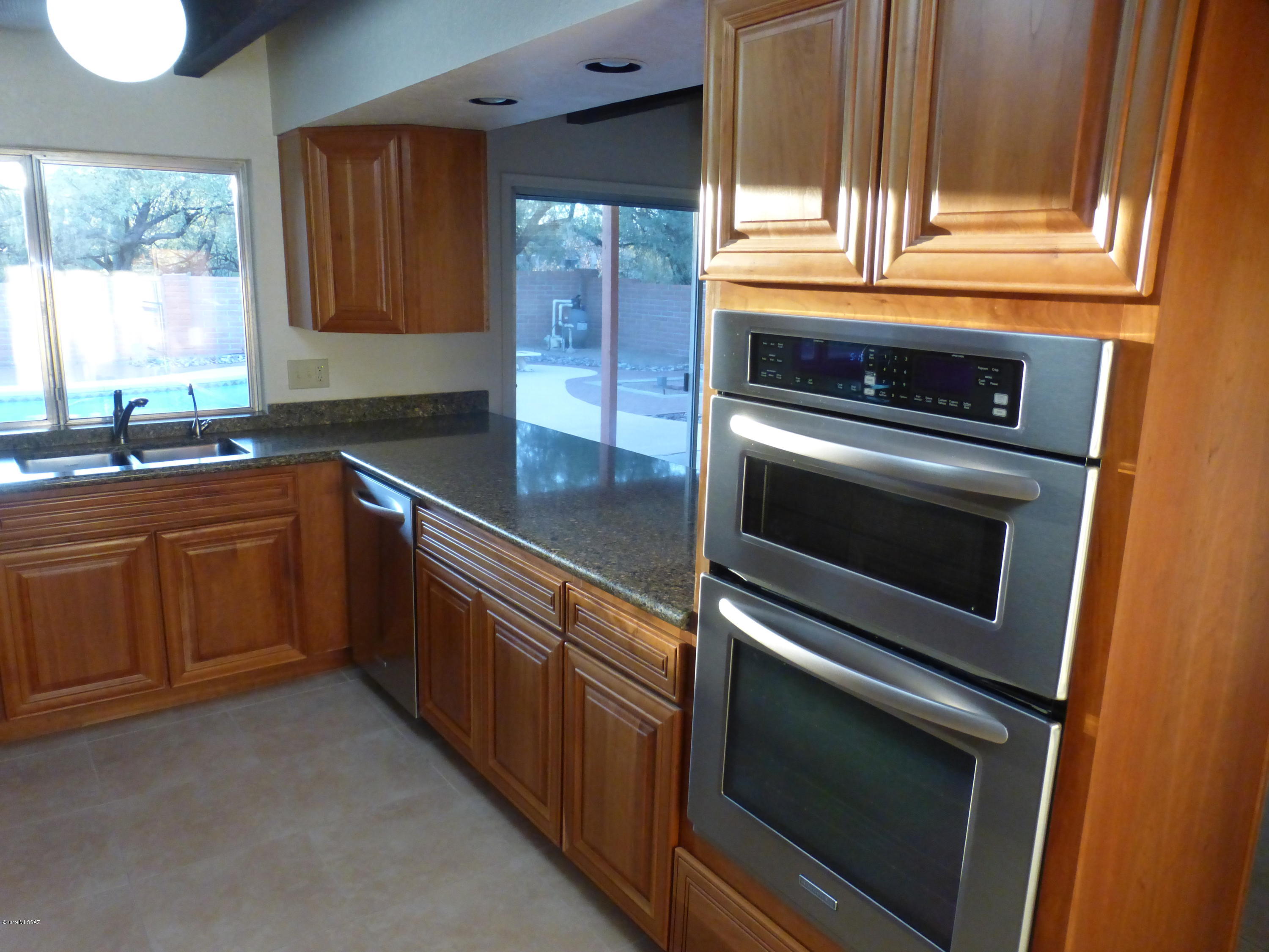 Sabino Town And Country Estates (1-77) - Residential