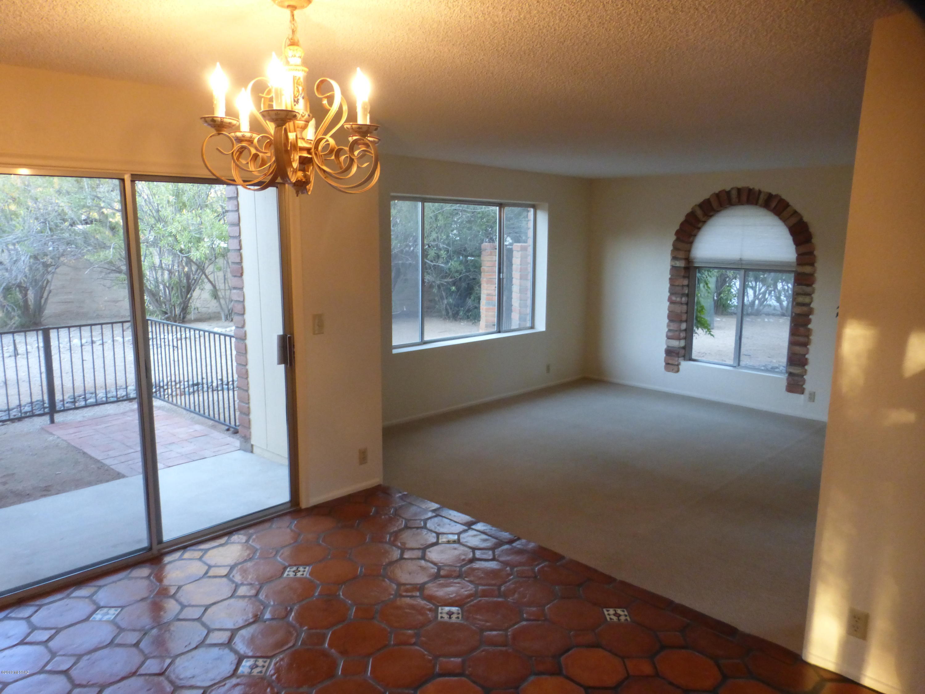 Sabino Town And Country Estates (1-77) - Residential
