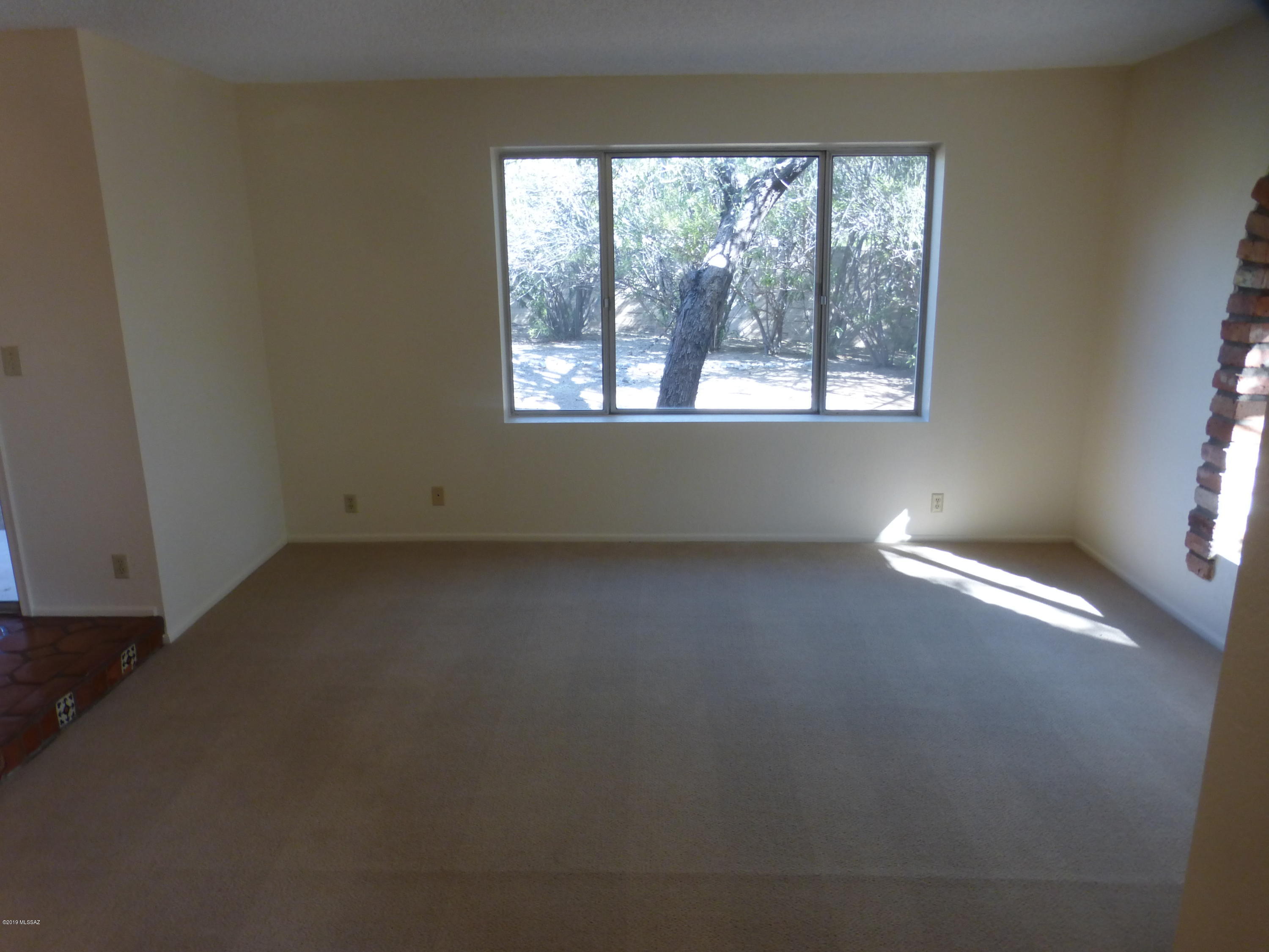 Sabino Town And Country Estates (1-77) - Residential