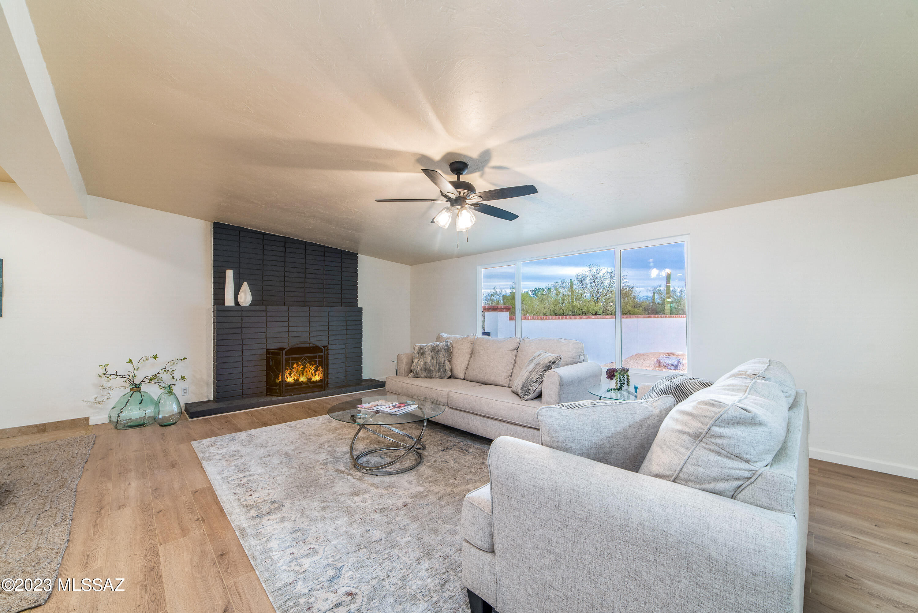 Casas Adobes Estates Resub. (1-67) - Residential