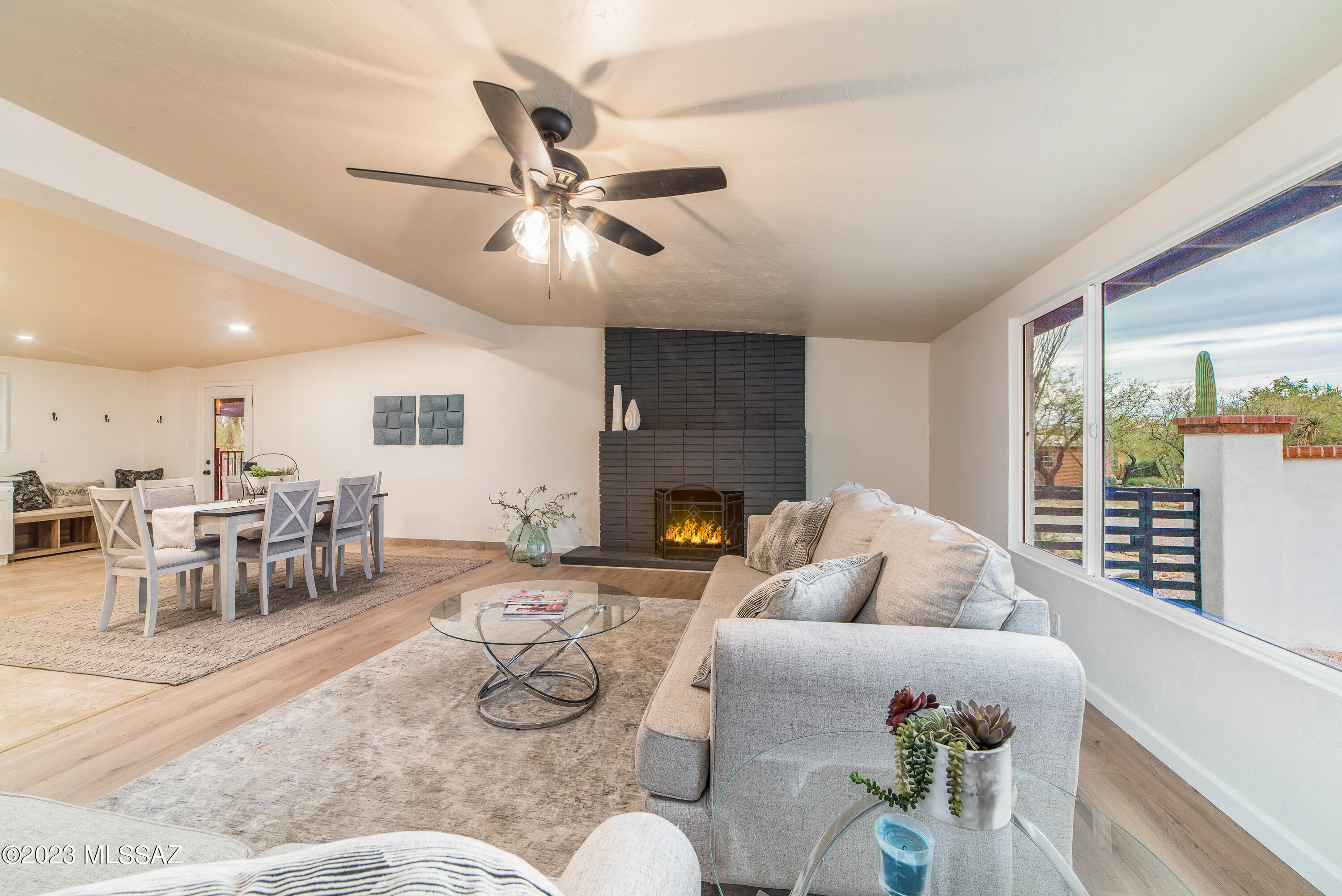 Casas Adobes Estates Resub. (1-67) - Residential
