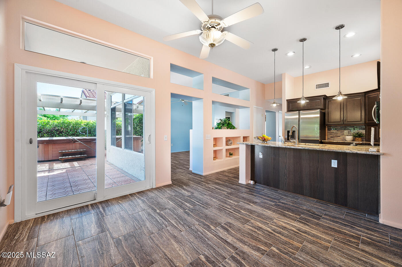 2293 E Sausalito Trail