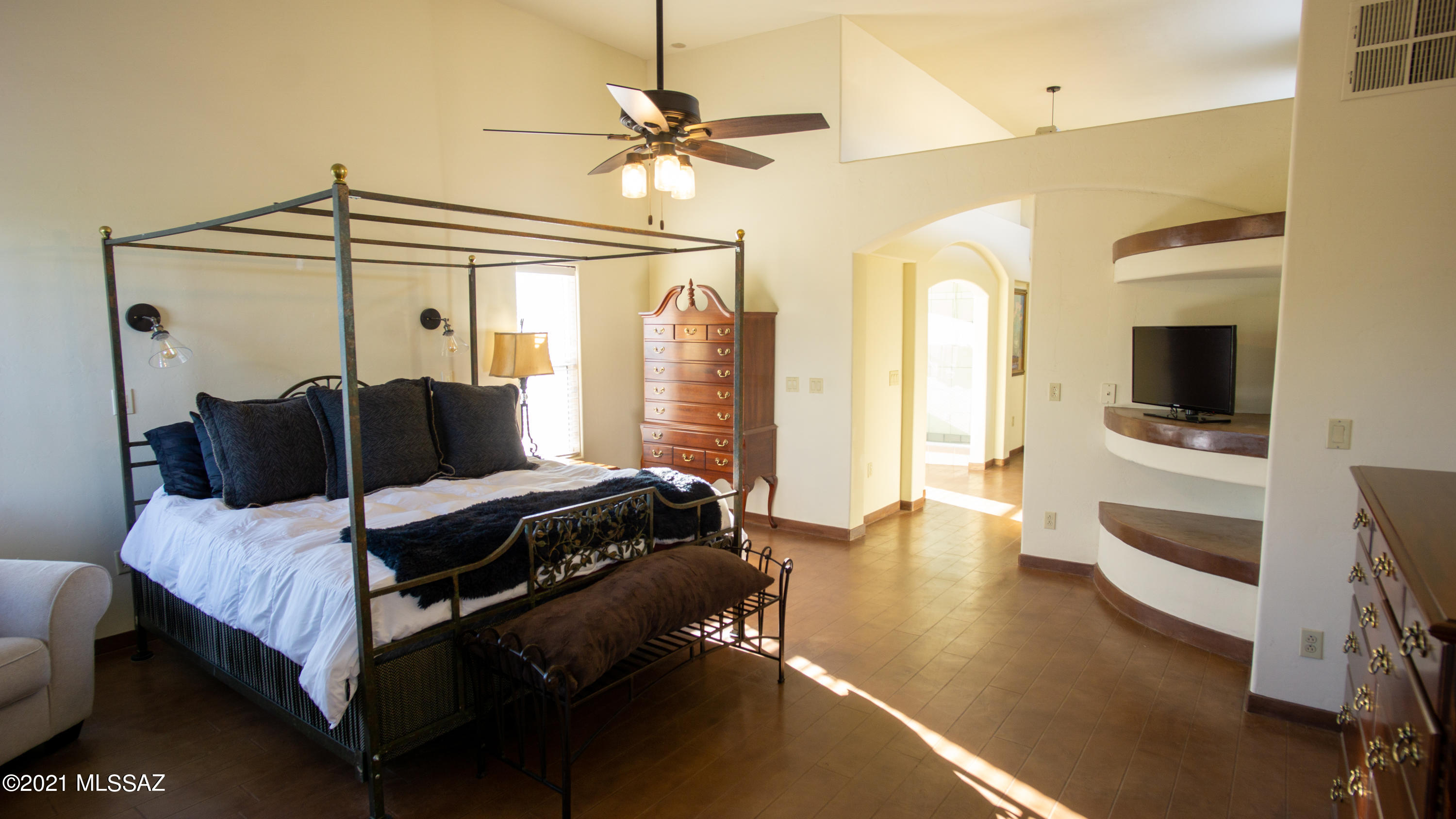 Monte Del Oro (1-187) - Residential