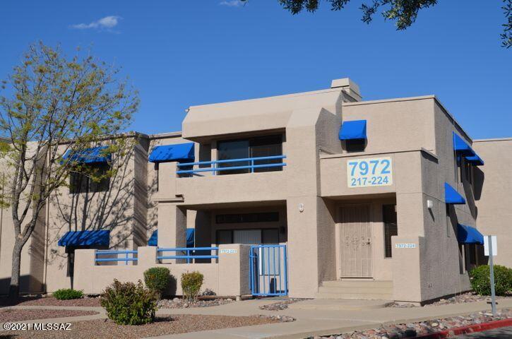 Summertree Condominiums (1-224) - Residential Lease