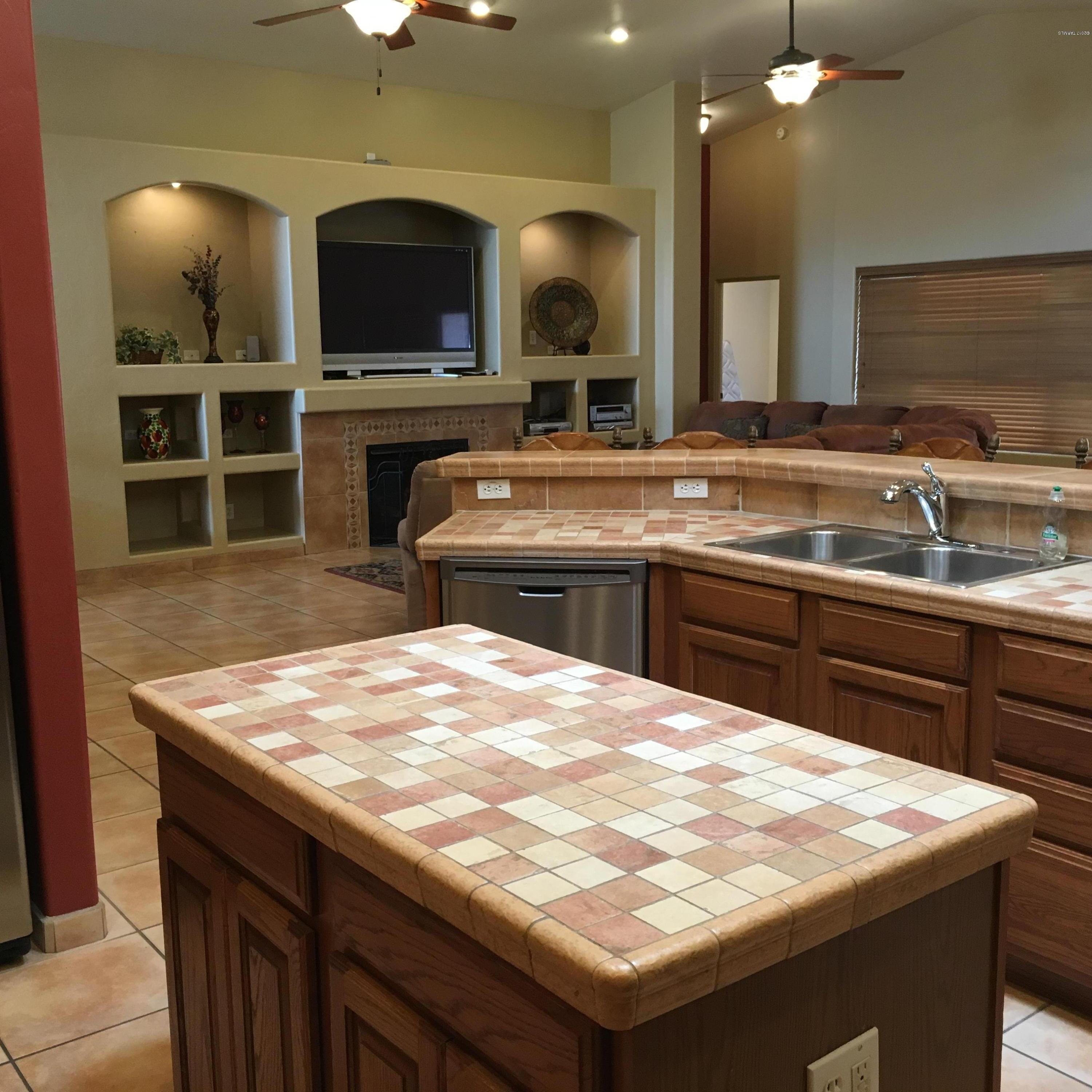 Deer Ridge (1-29) - Residential Lease