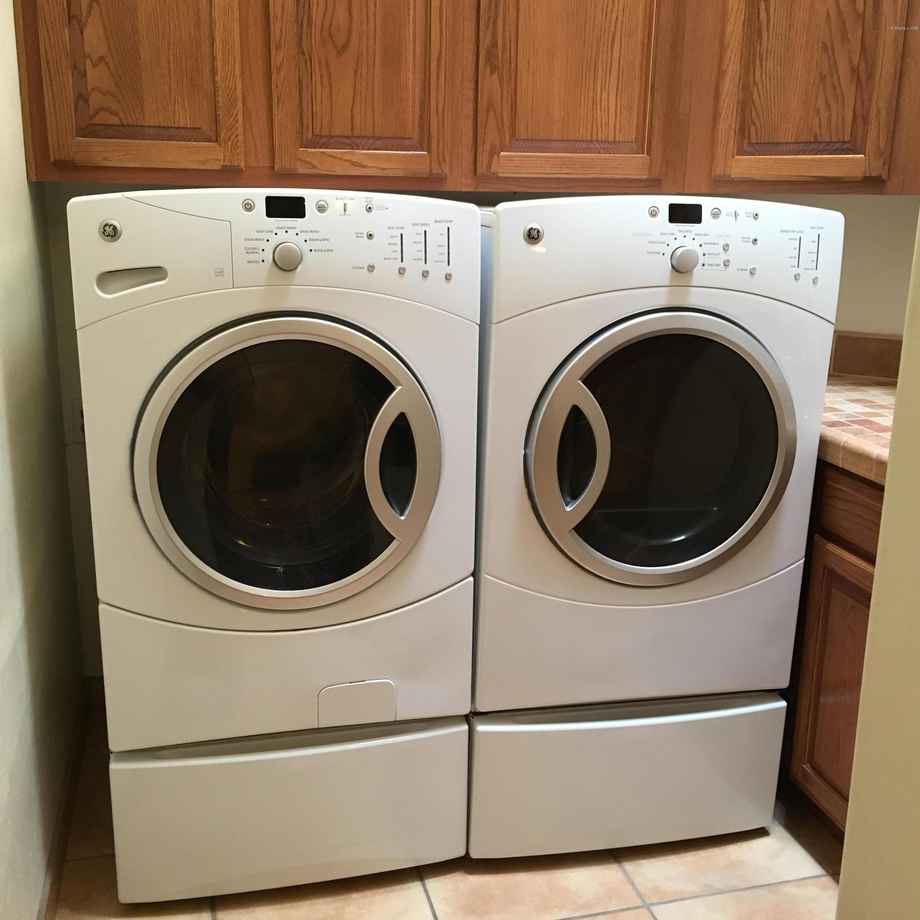 Deer Ridge (1-29) - Residential Lease