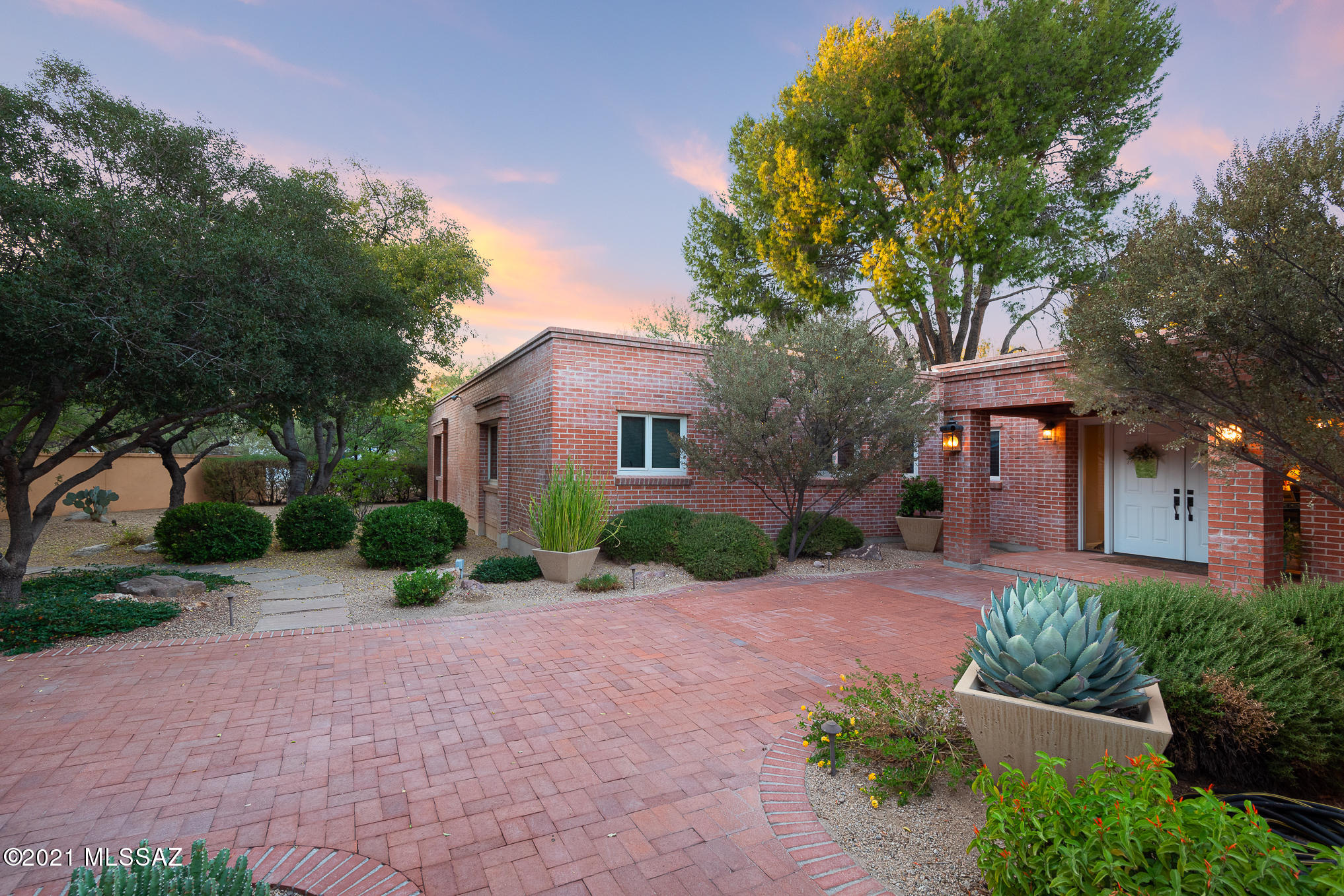 Country Club Estates NO. 1 - Residential