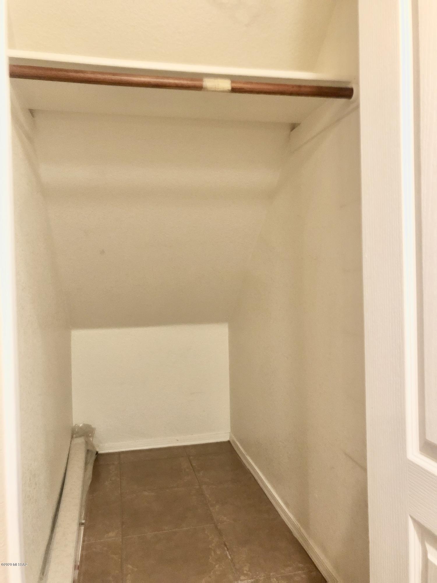 Empire Heights (1-241) - Residential Lease