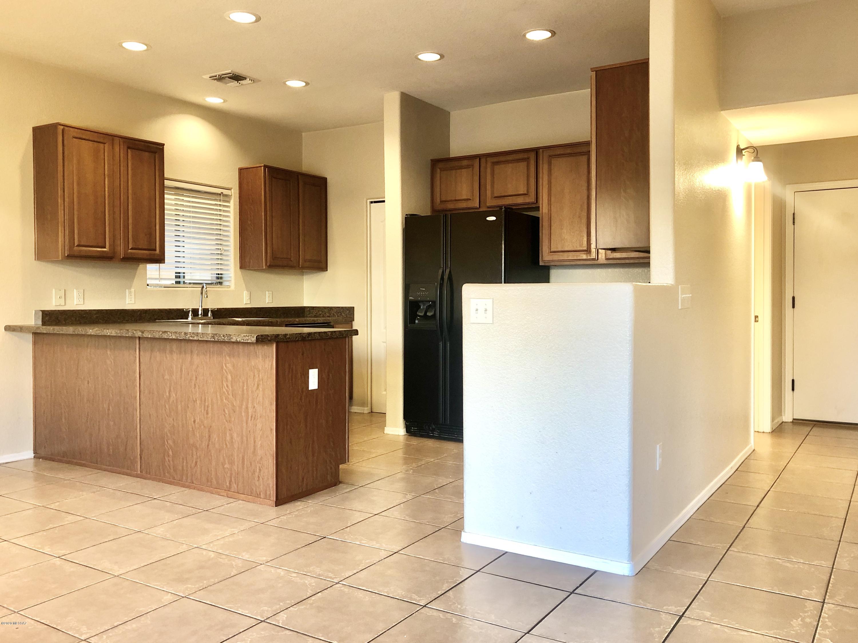Empire Heights (1-241) - Residential Lease