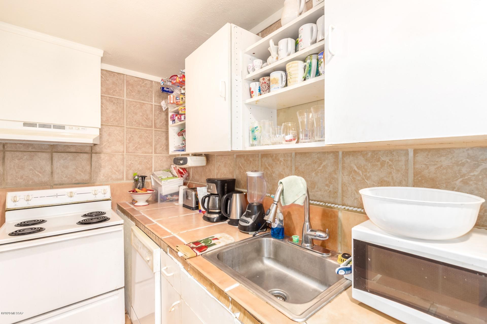 Tanque Verde Country Estates - Residential