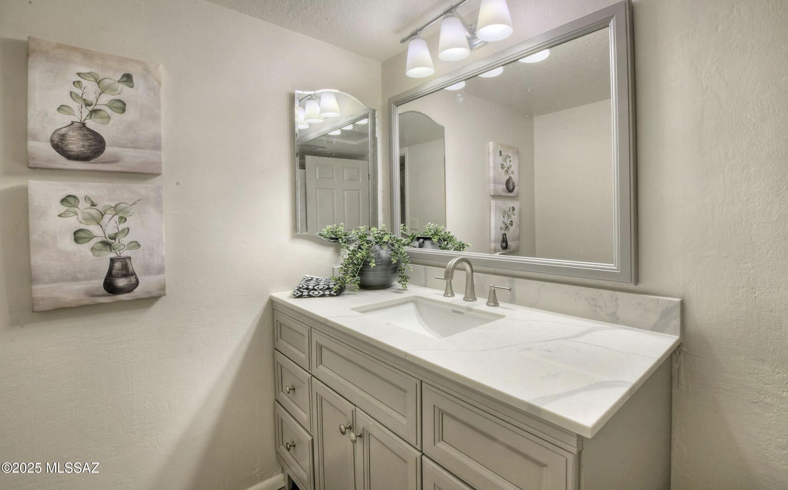 Sabino Town And Country Estates (1-77) - Residential