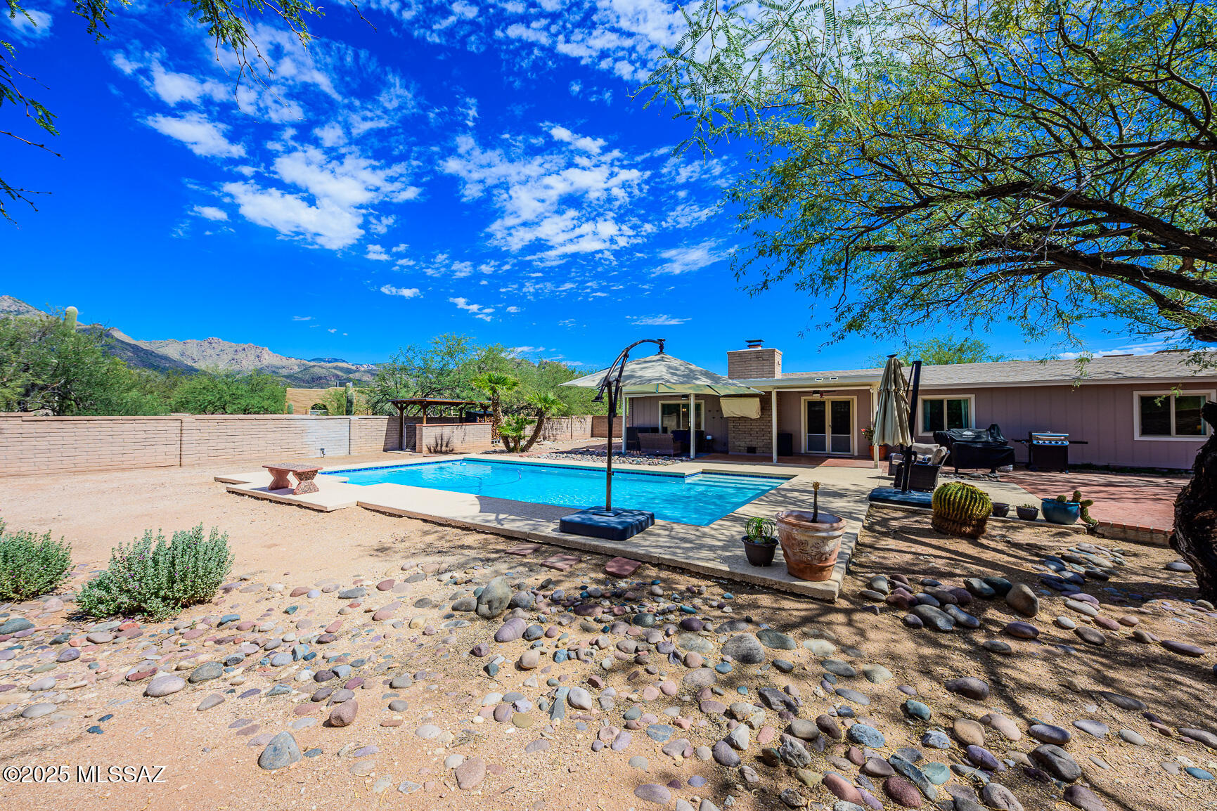 Sabino Town And Country Estates (1-77) - Residential