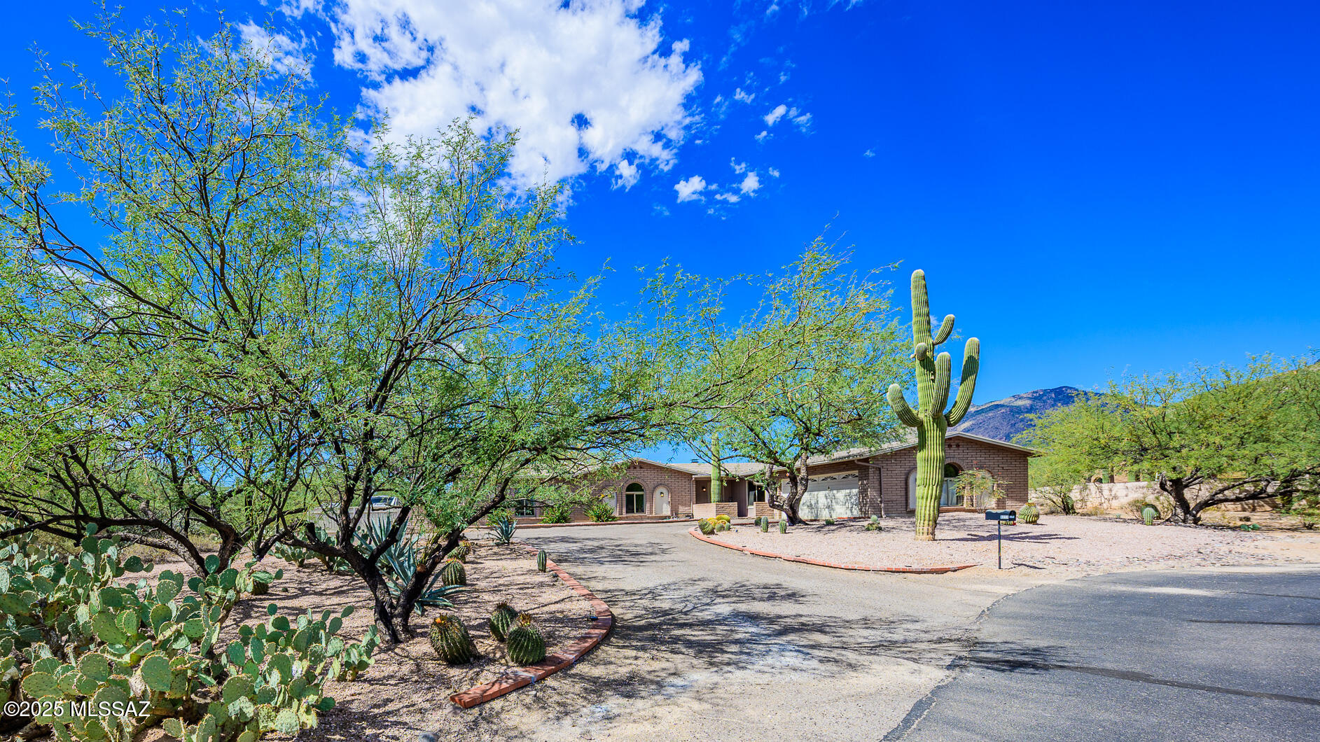 Sabino Town And Country Estates (1-77) - Residential
