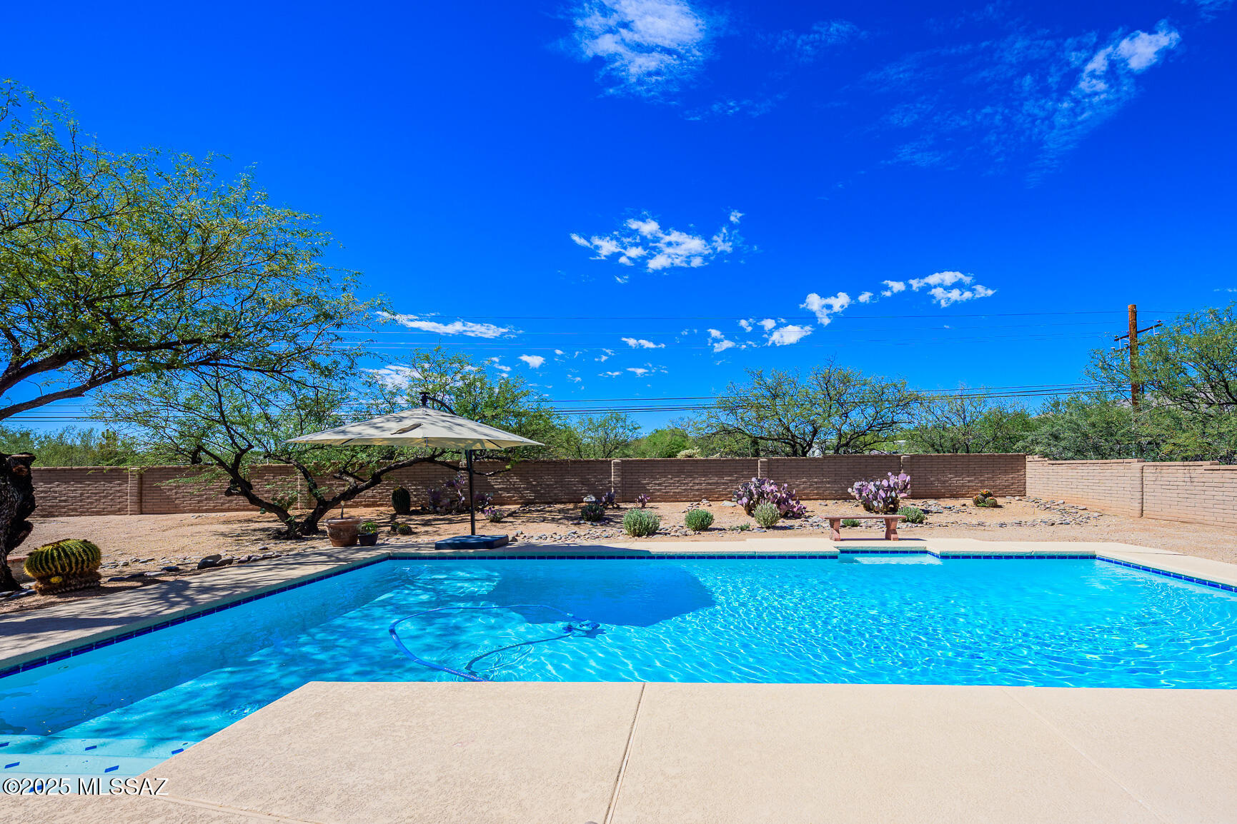 Sabino Town And Country Estates (1-77) - Residential