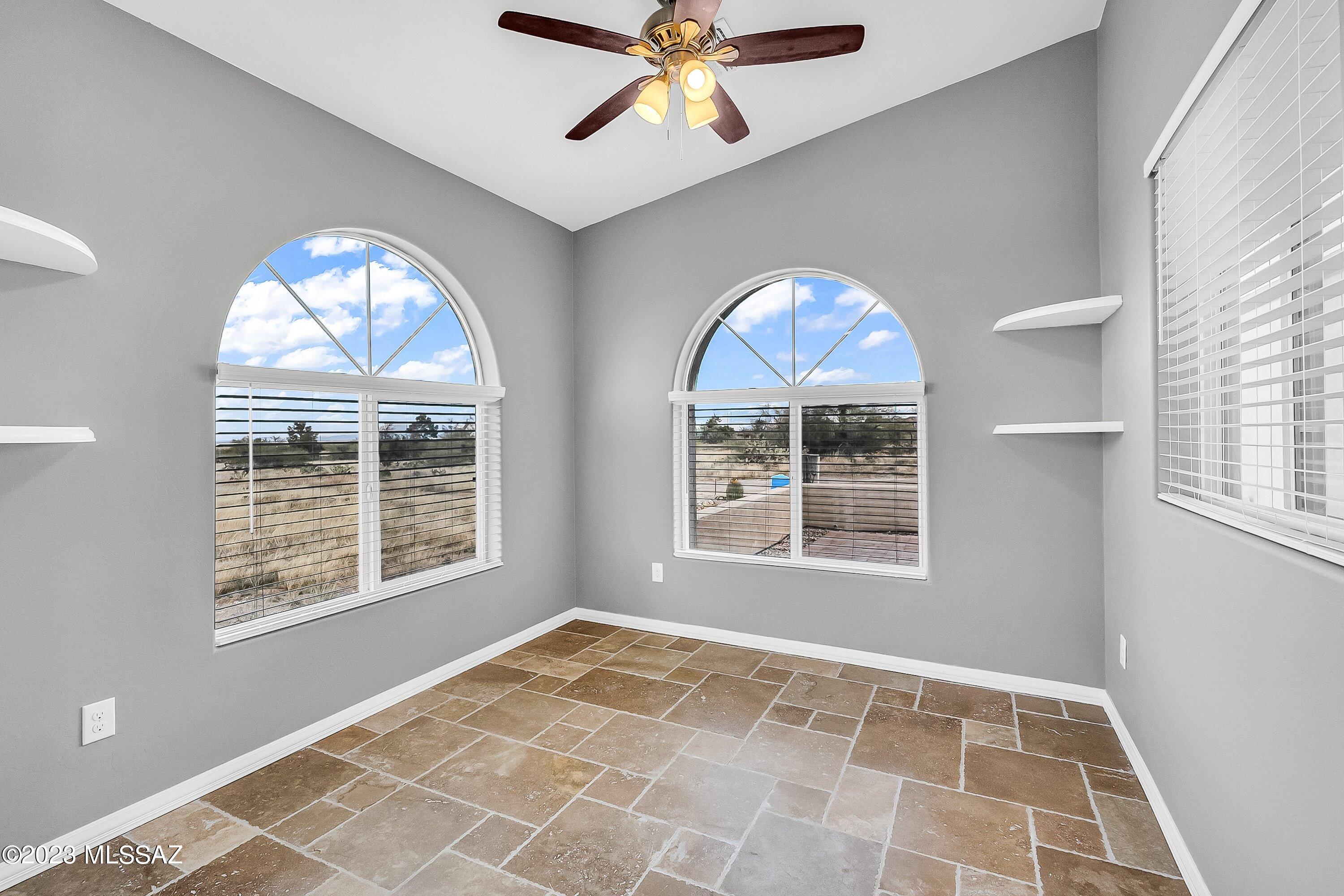 New Tucson Unit NO. 4 (1-203) - Residential